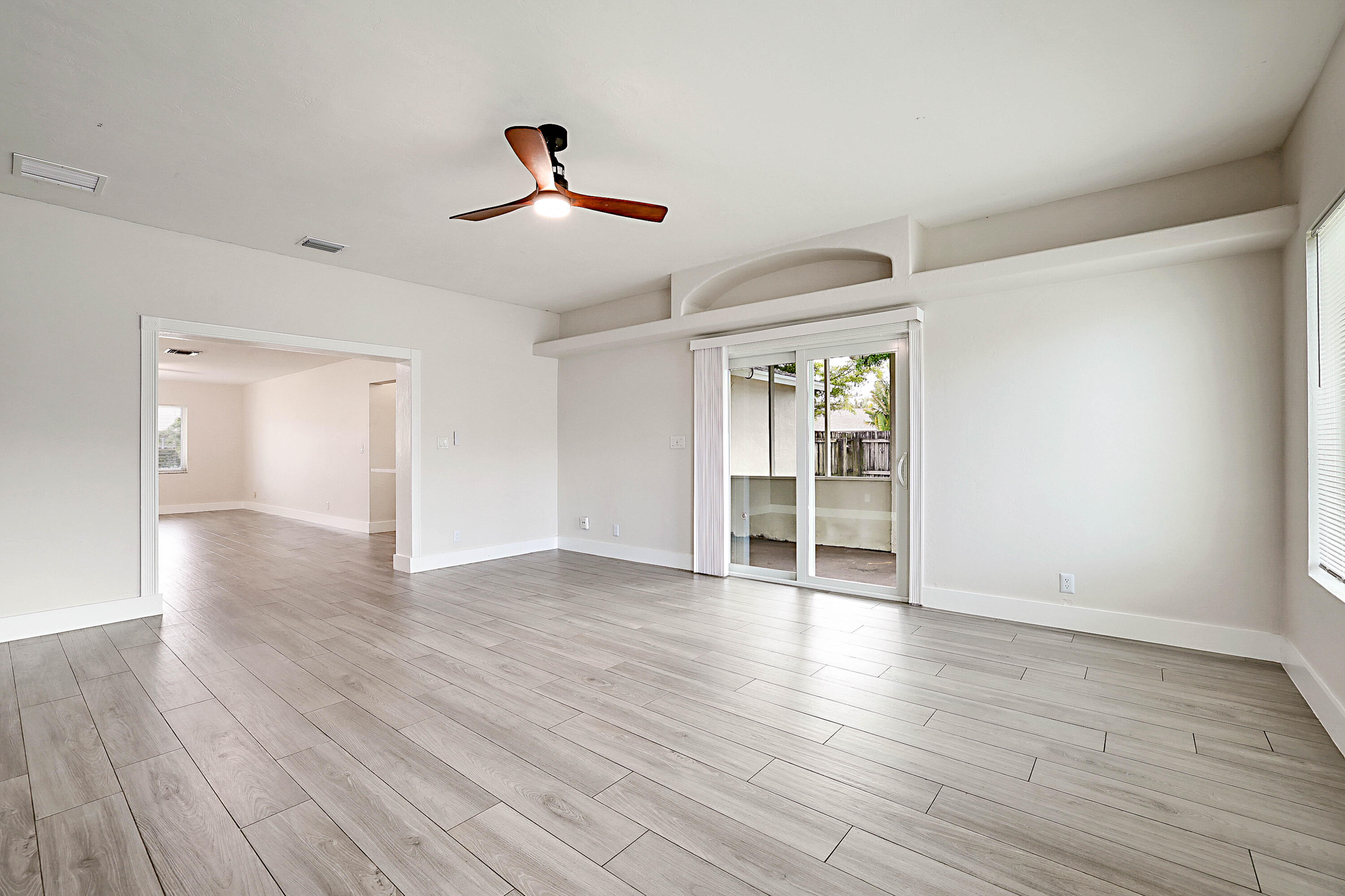 AMERICAN HOMES AT BOCA RATON 7 - Residential Lease