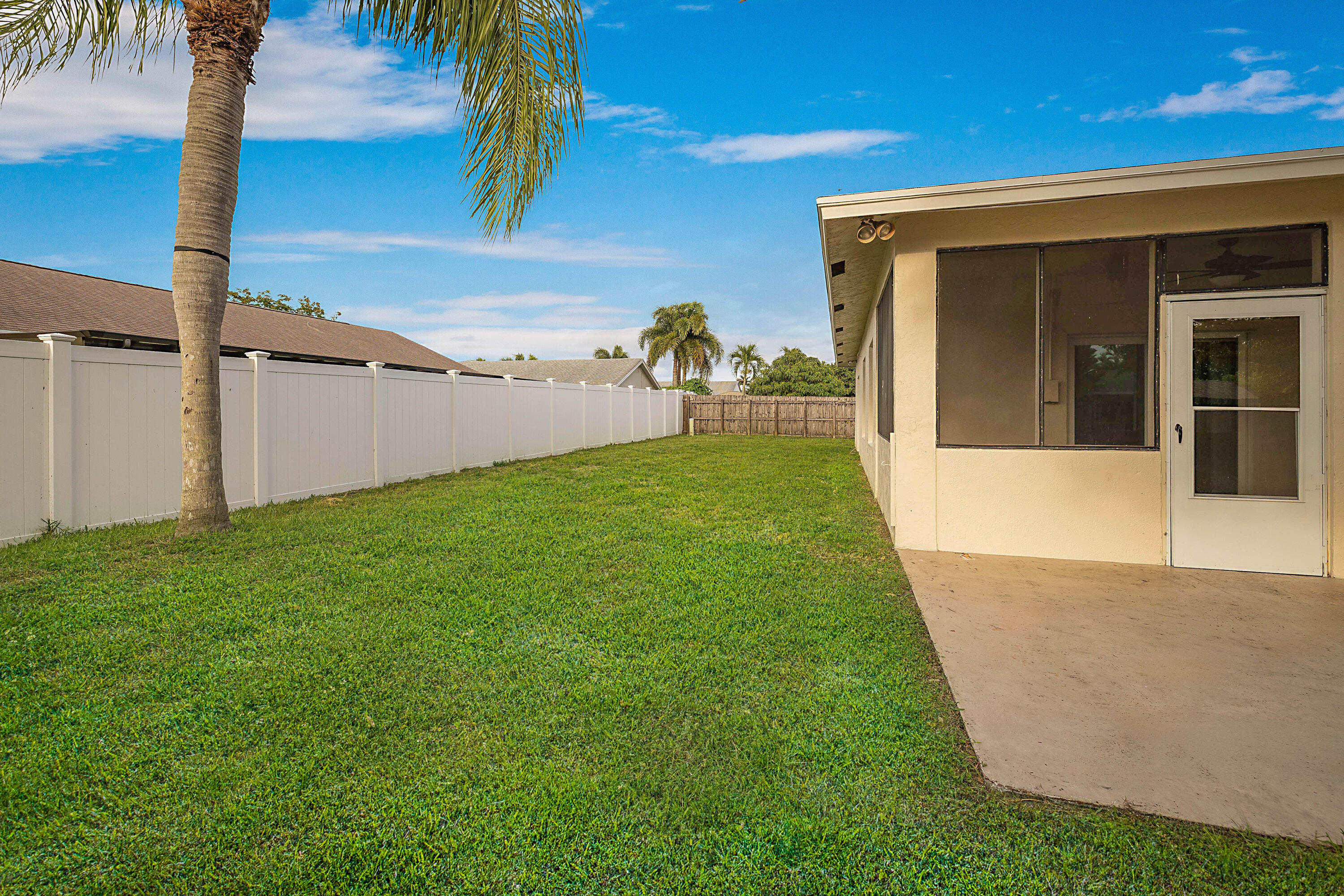 AMERICAN HOMES AT BOCA RATON 7 - Residential Lease