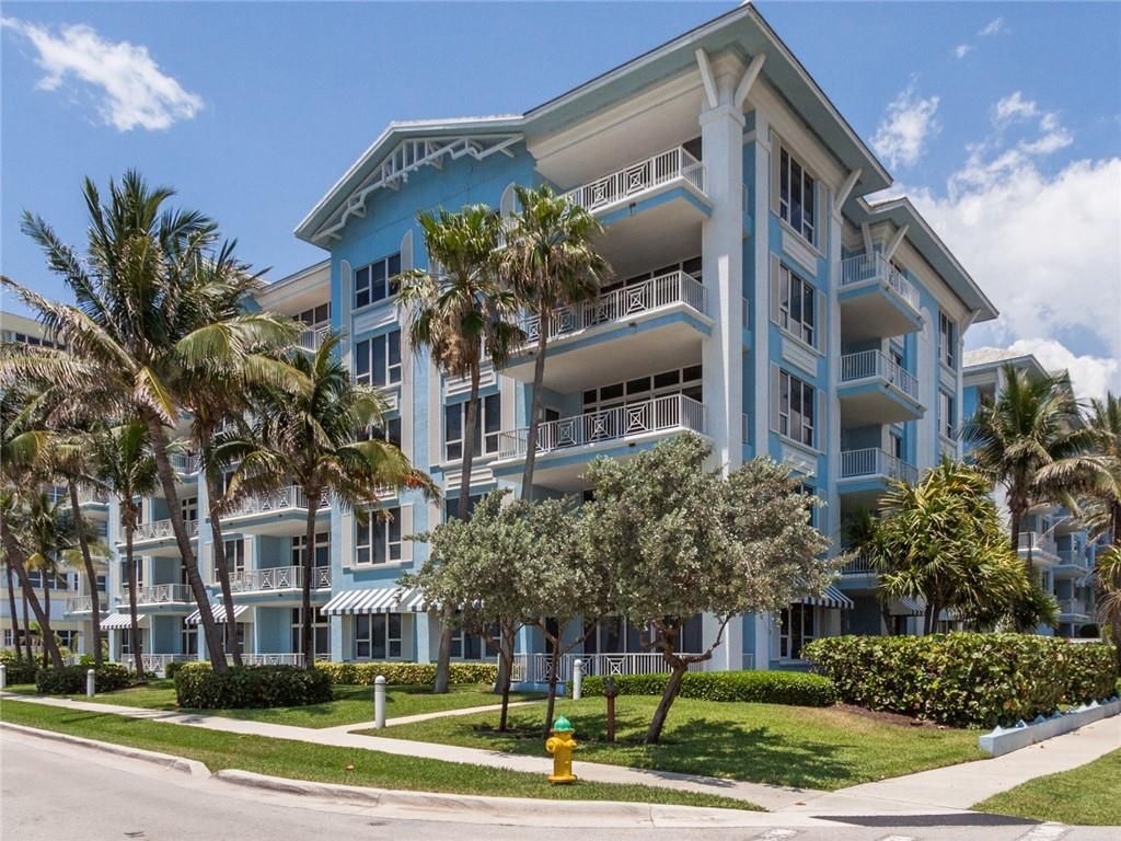 Photo of 701 SE 21st Street #207, Deerfield Beach, FL 33441 (MLS # F10525806)