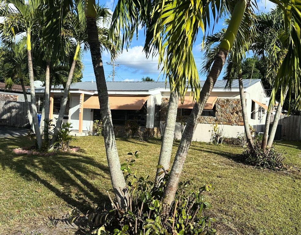 MIRAMAR SEC 5 - Residential Lease