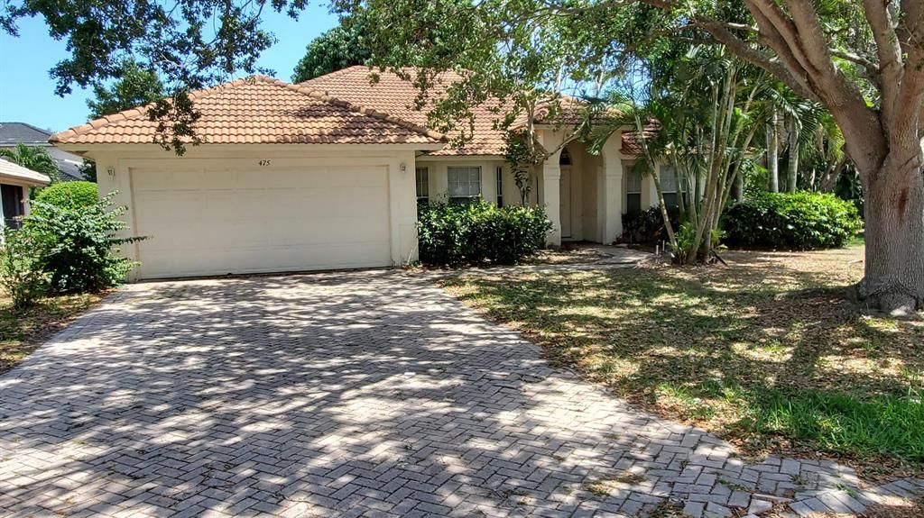 Photo of 475 Otter Lane S, Jupiter, FL 33458 (MLS # R10706355)