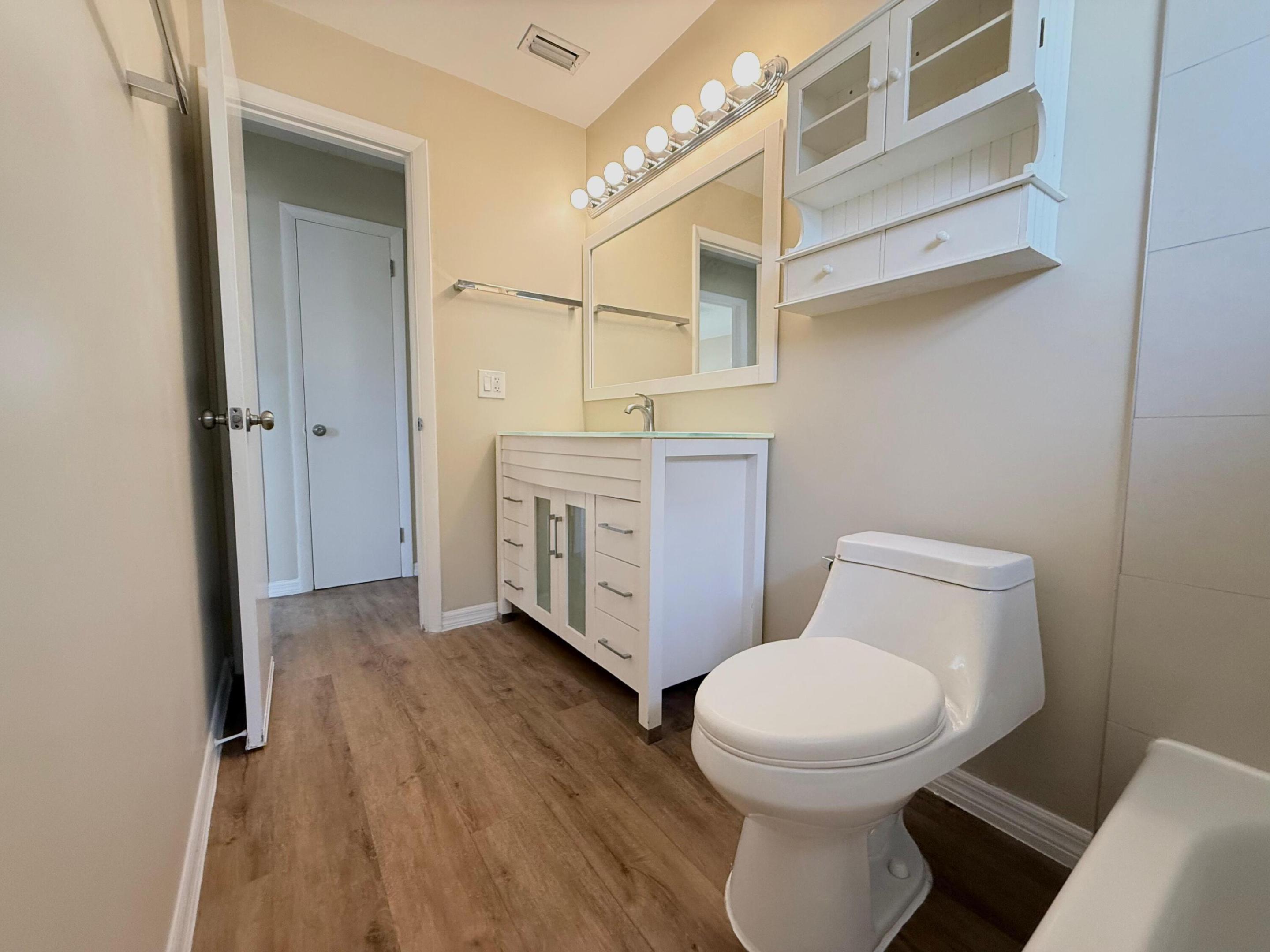 Burma ct - Residential Lease