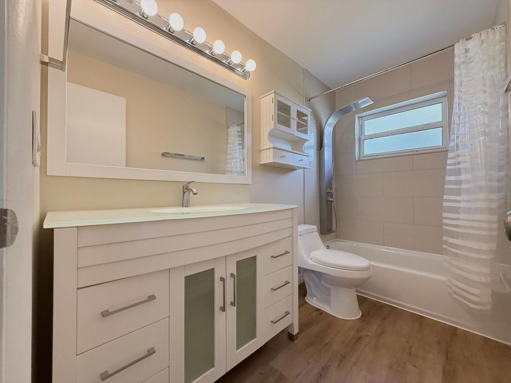 Photo of 3559 Burma Court #2, Palm Beach Gardens, FL 33403 (MLS # R11163356)