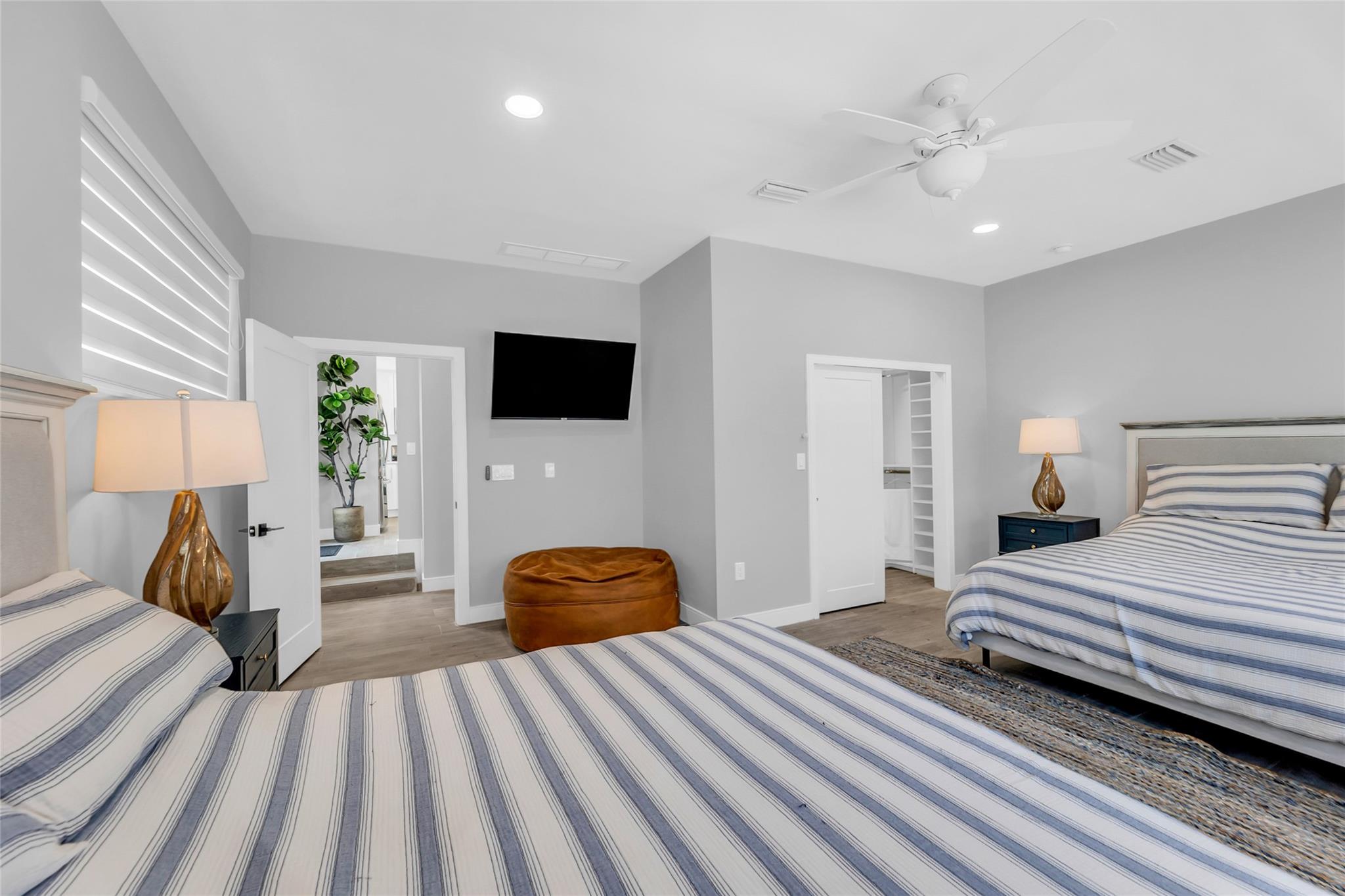 Hillsboro Shores Sec B 22 - Residential Lease