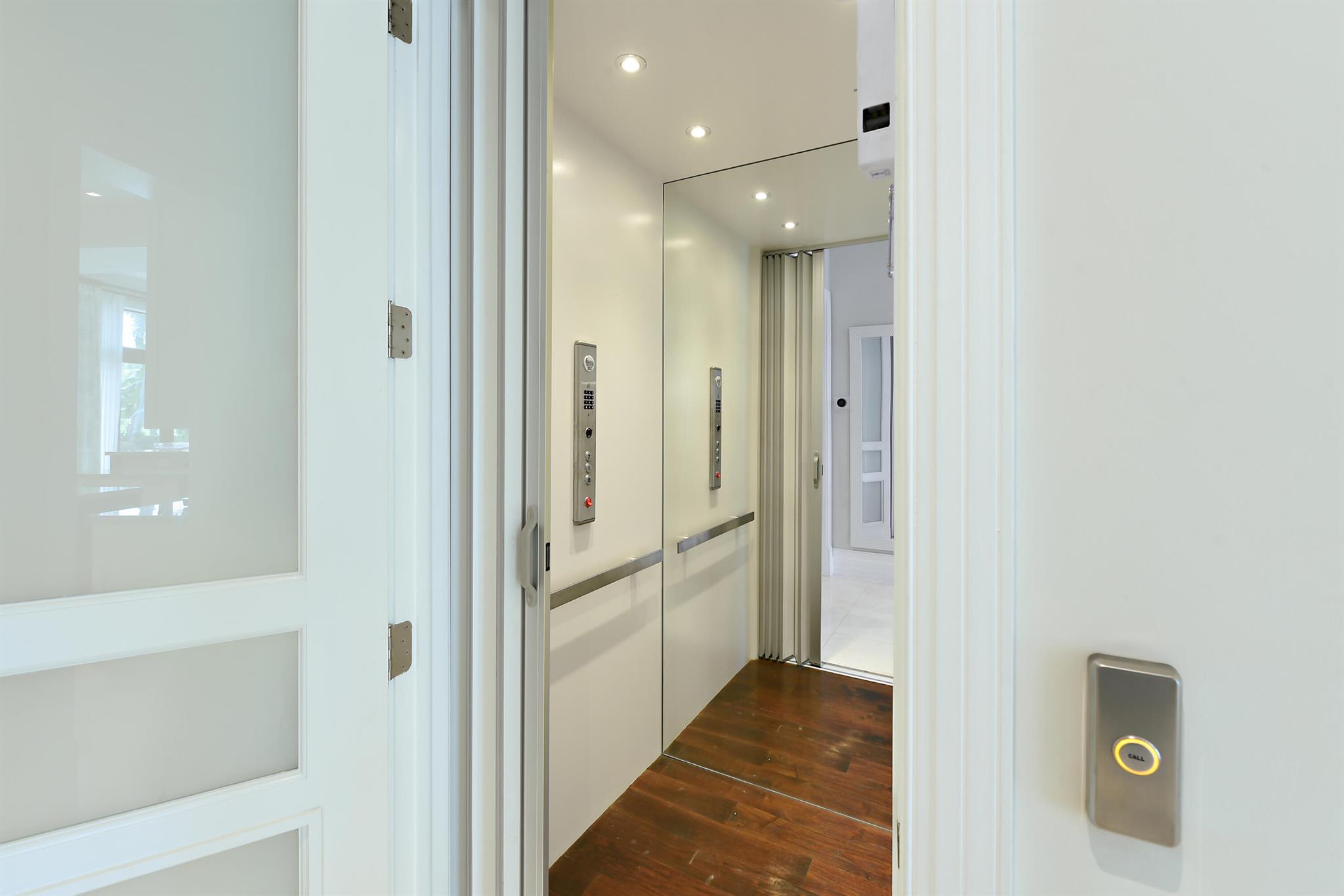 ST ANDREWS COUNTRY CLUB - Residential