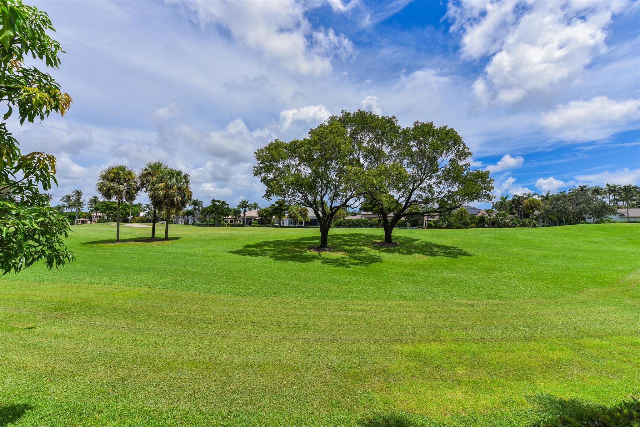 ST ANDREWS COUNTRY CLUB - Residential