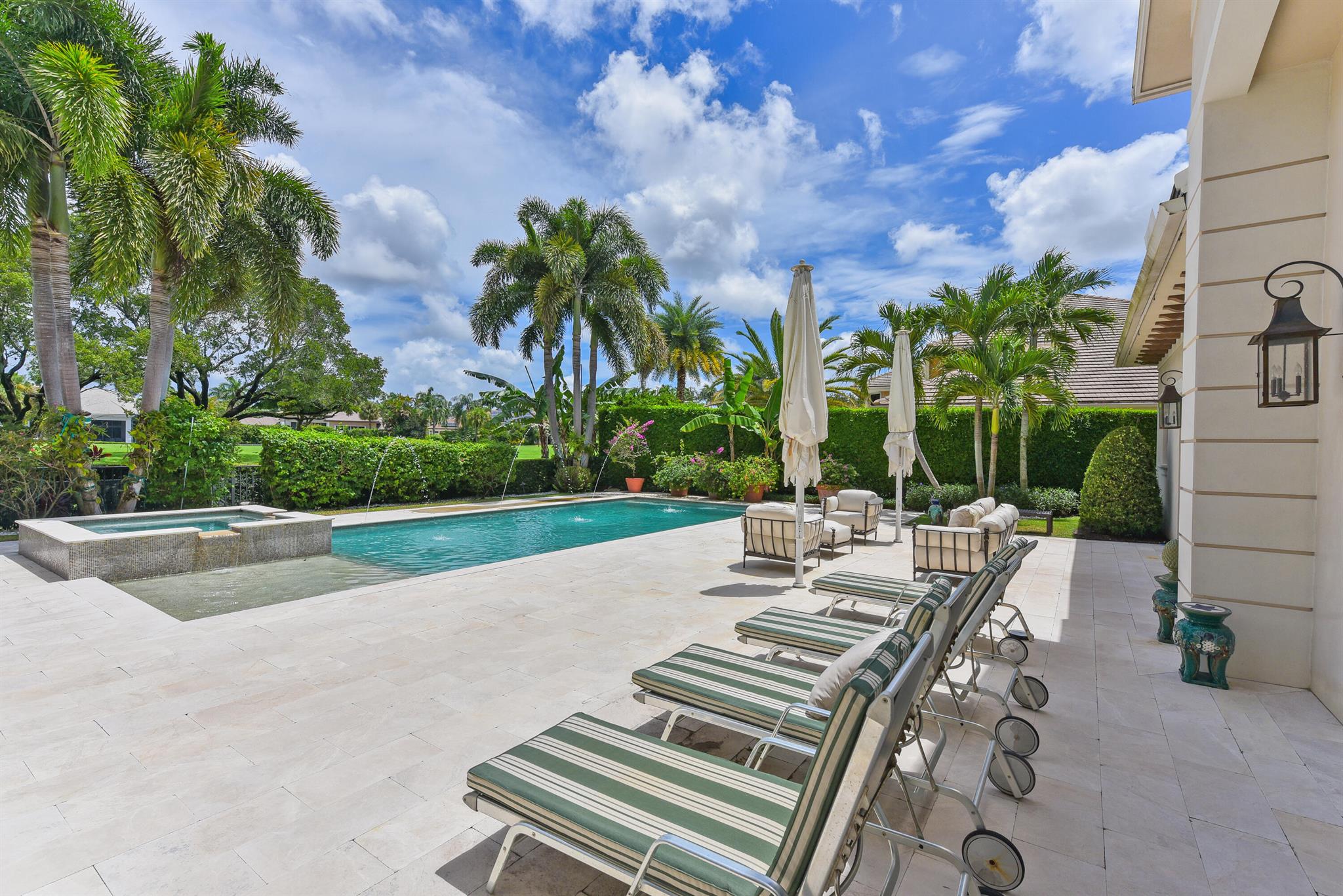 ST ANDREWS COUNTRY CLUB - Residential