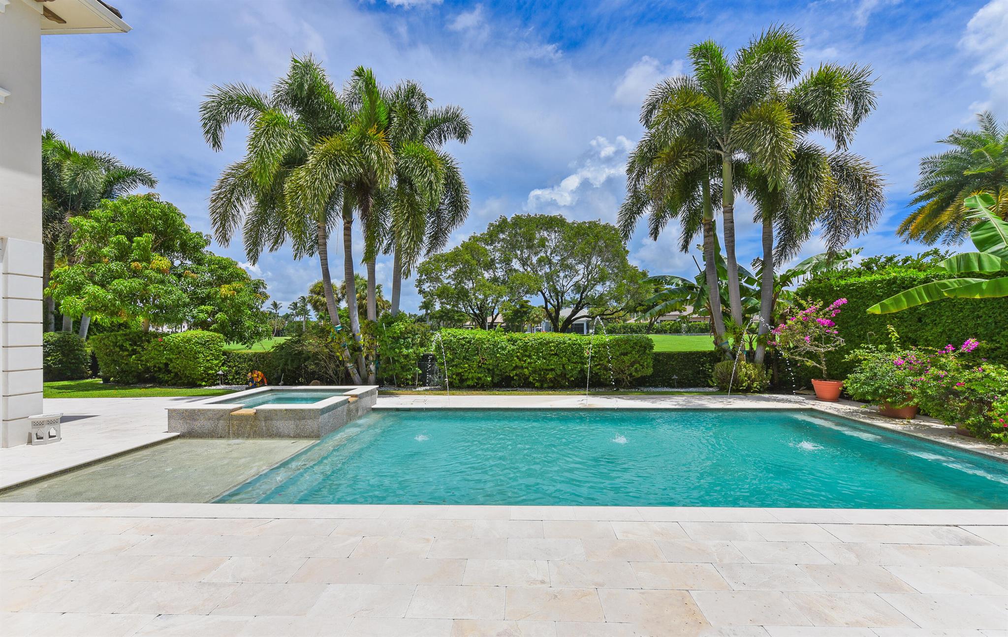 ST ANDREWS COUNTRY CLUB - Residential