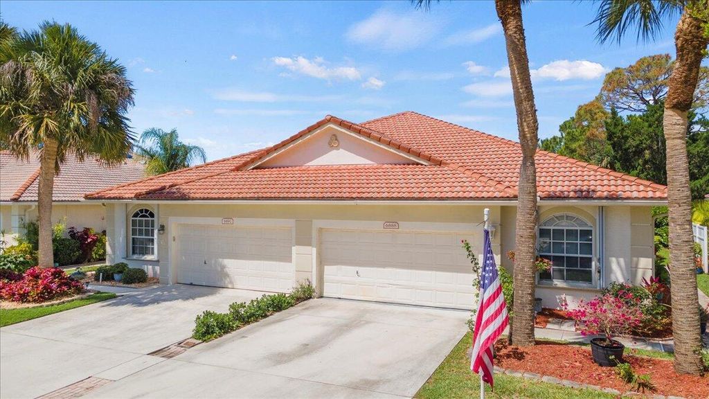 Photo of 6892 SE Warwick Lane, Stuart, FL 34997 (MLS # R11091251)