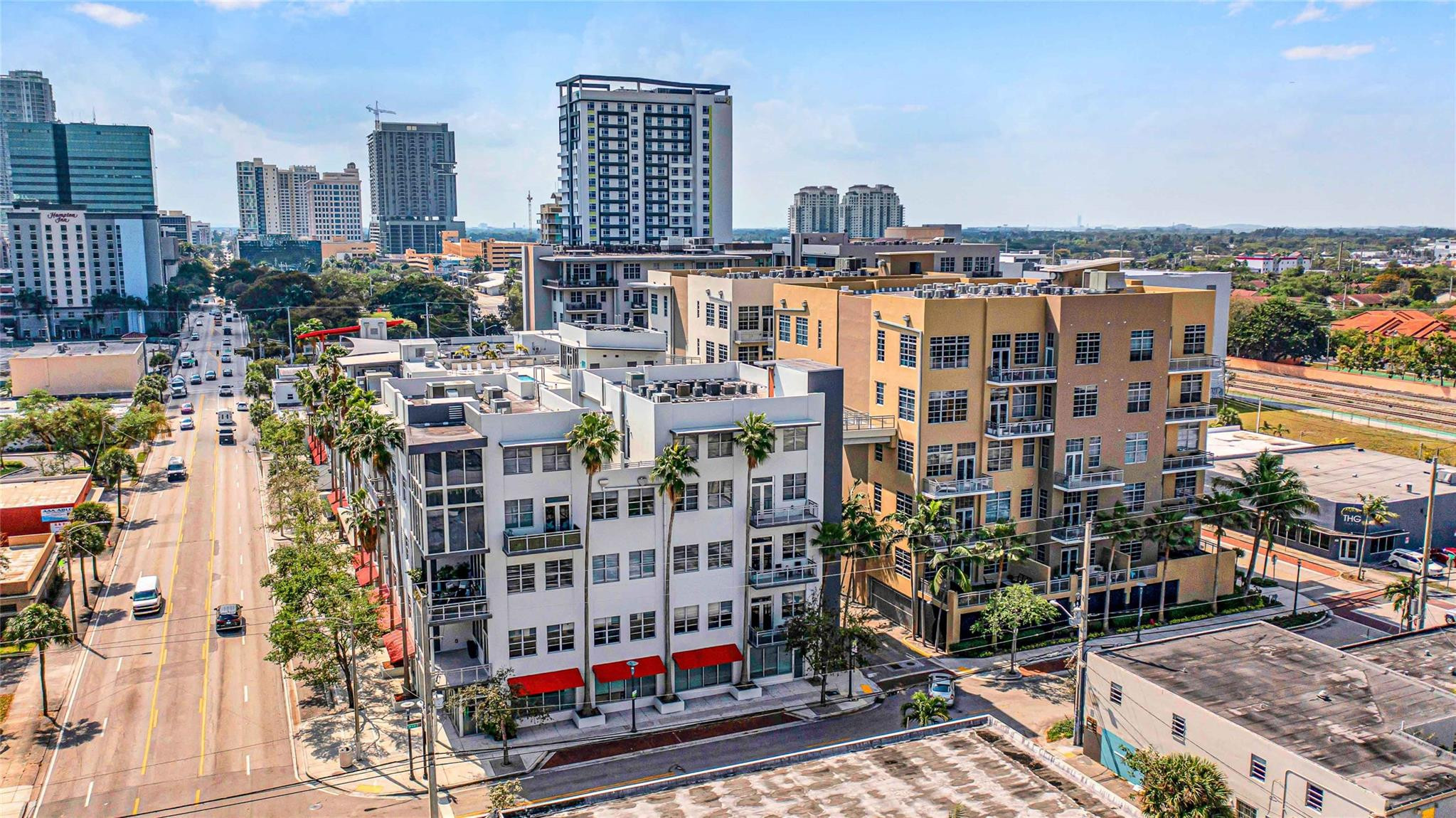 avenue lofts - Residential