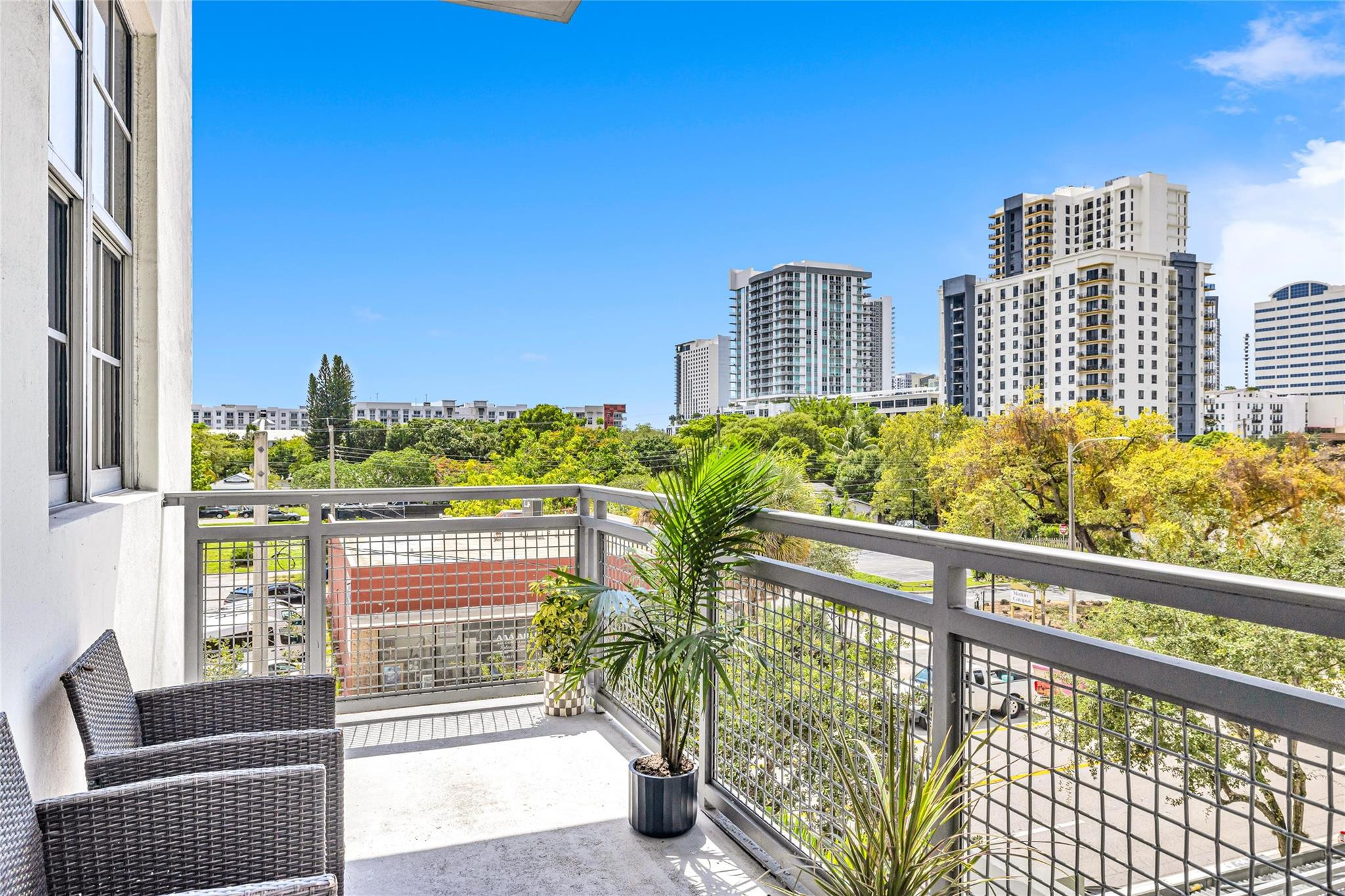 avenue lofts - Residential