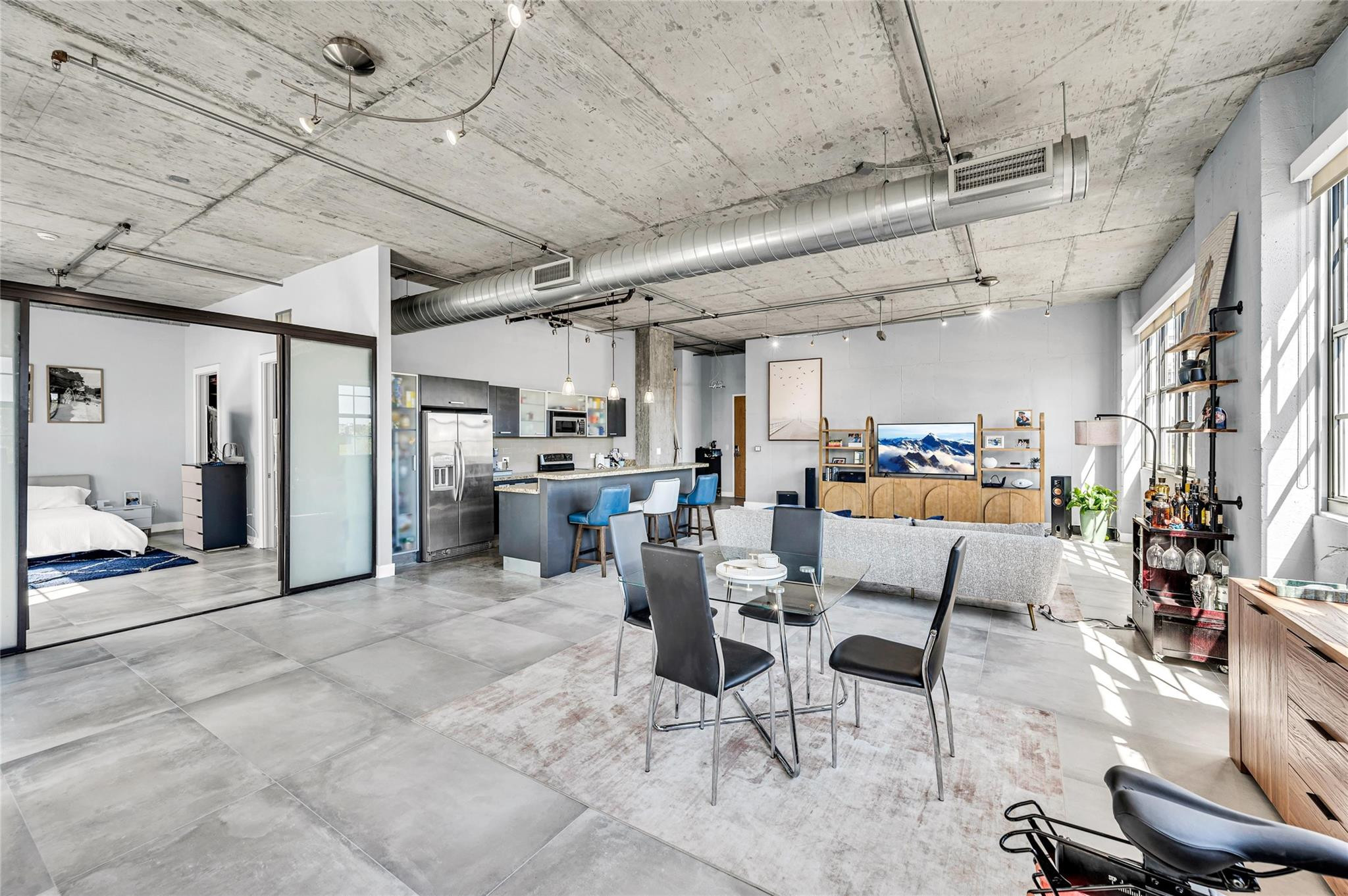 avenue lofts - Residential