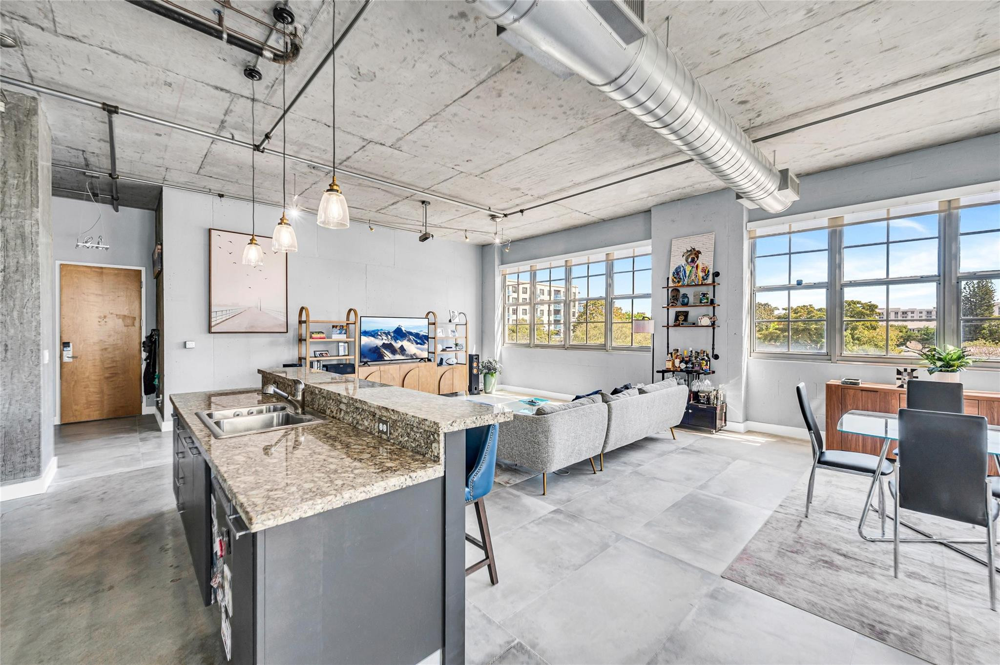 avenue lofts - Residential