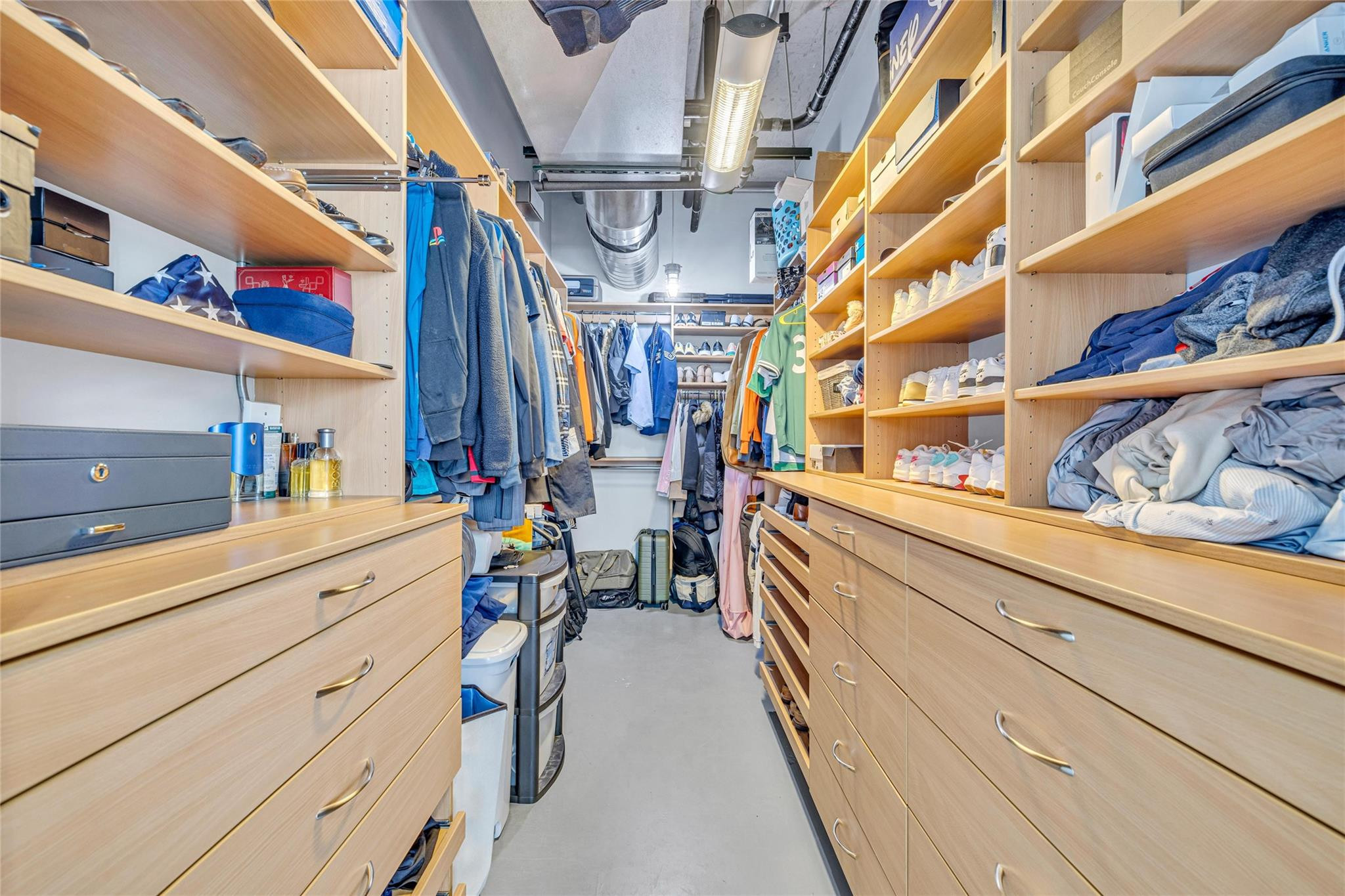 avenue lofts - Residential