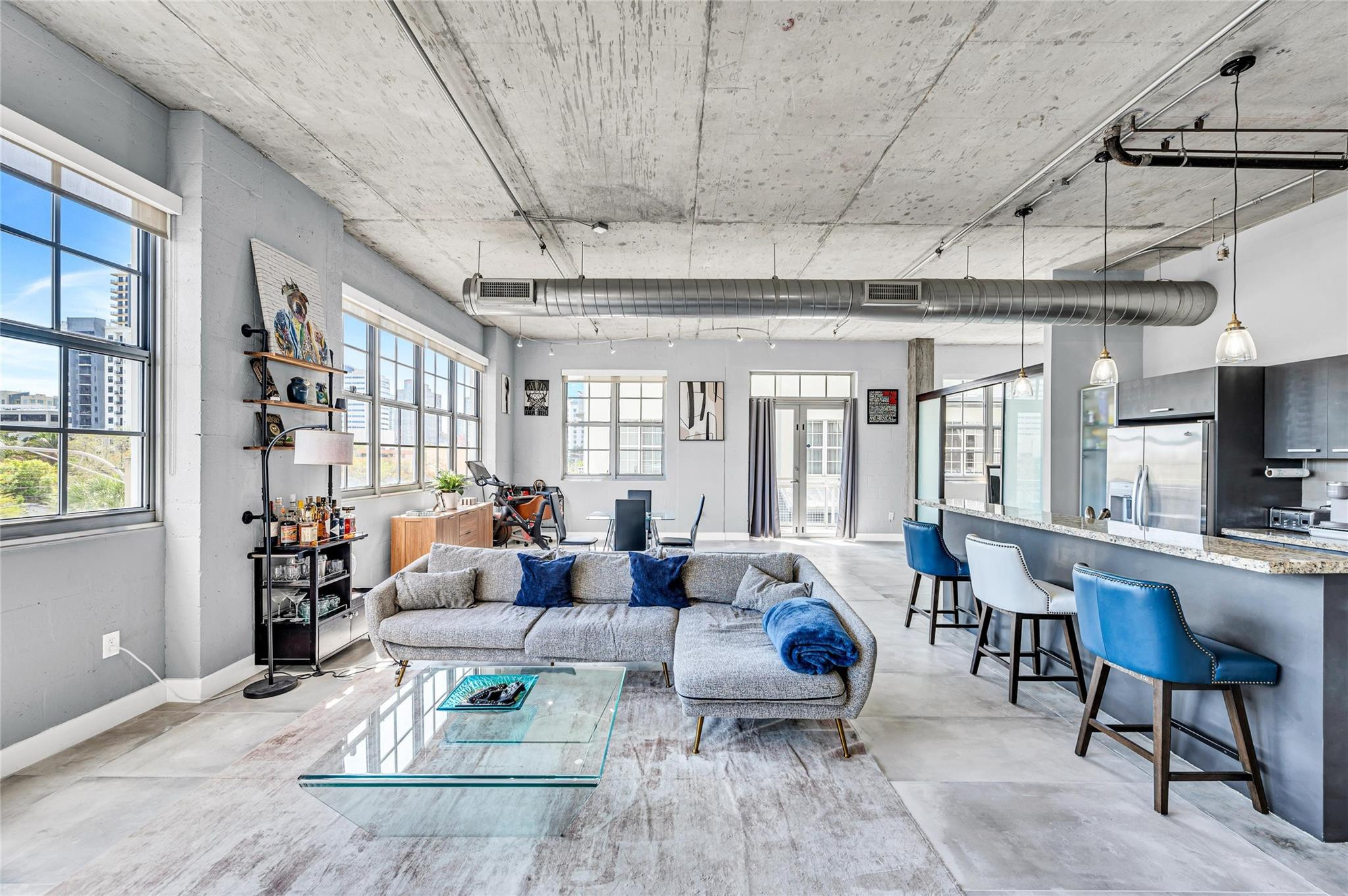 avenue lofts - Residential