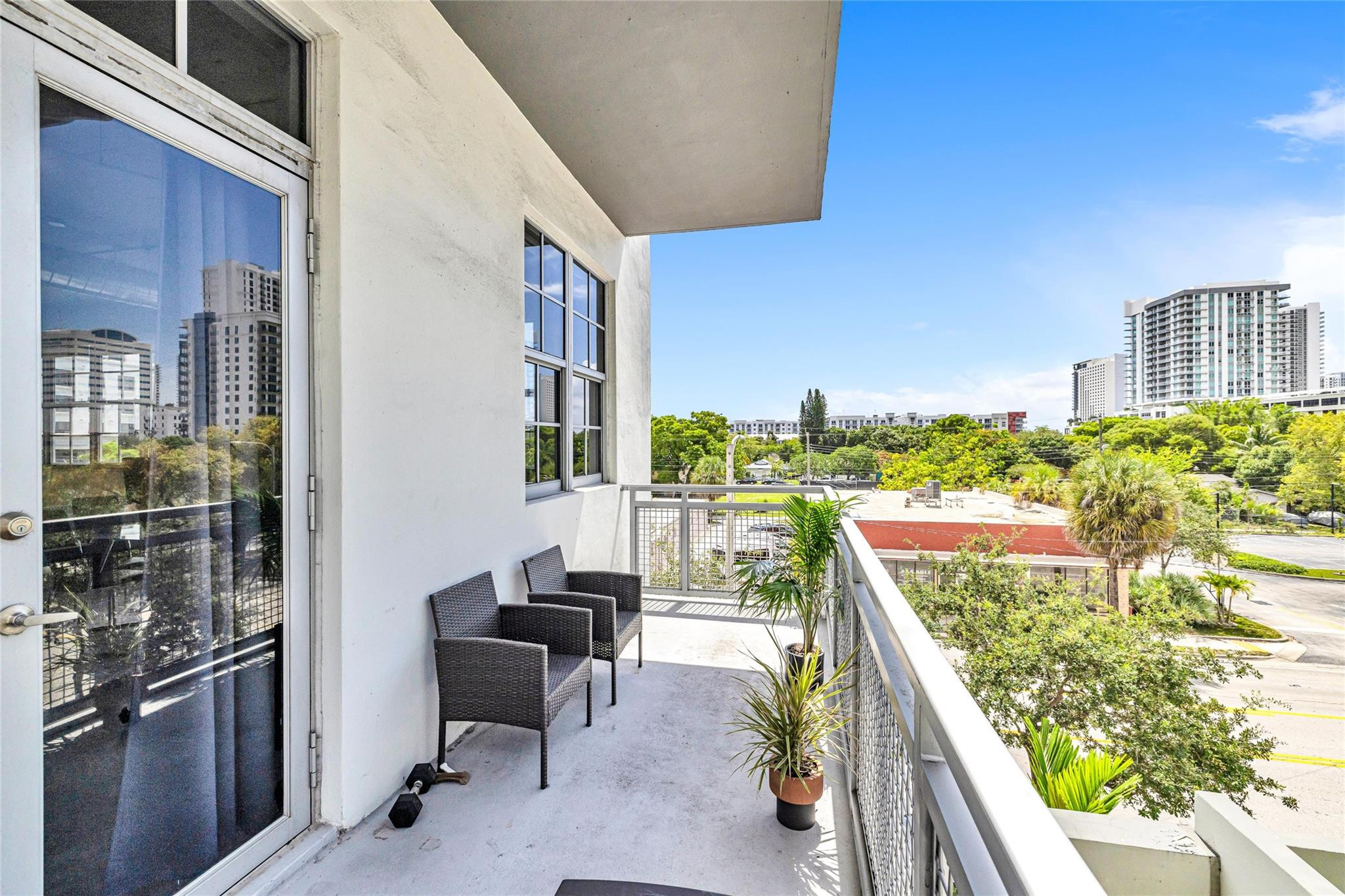 avenue lofts - Residential