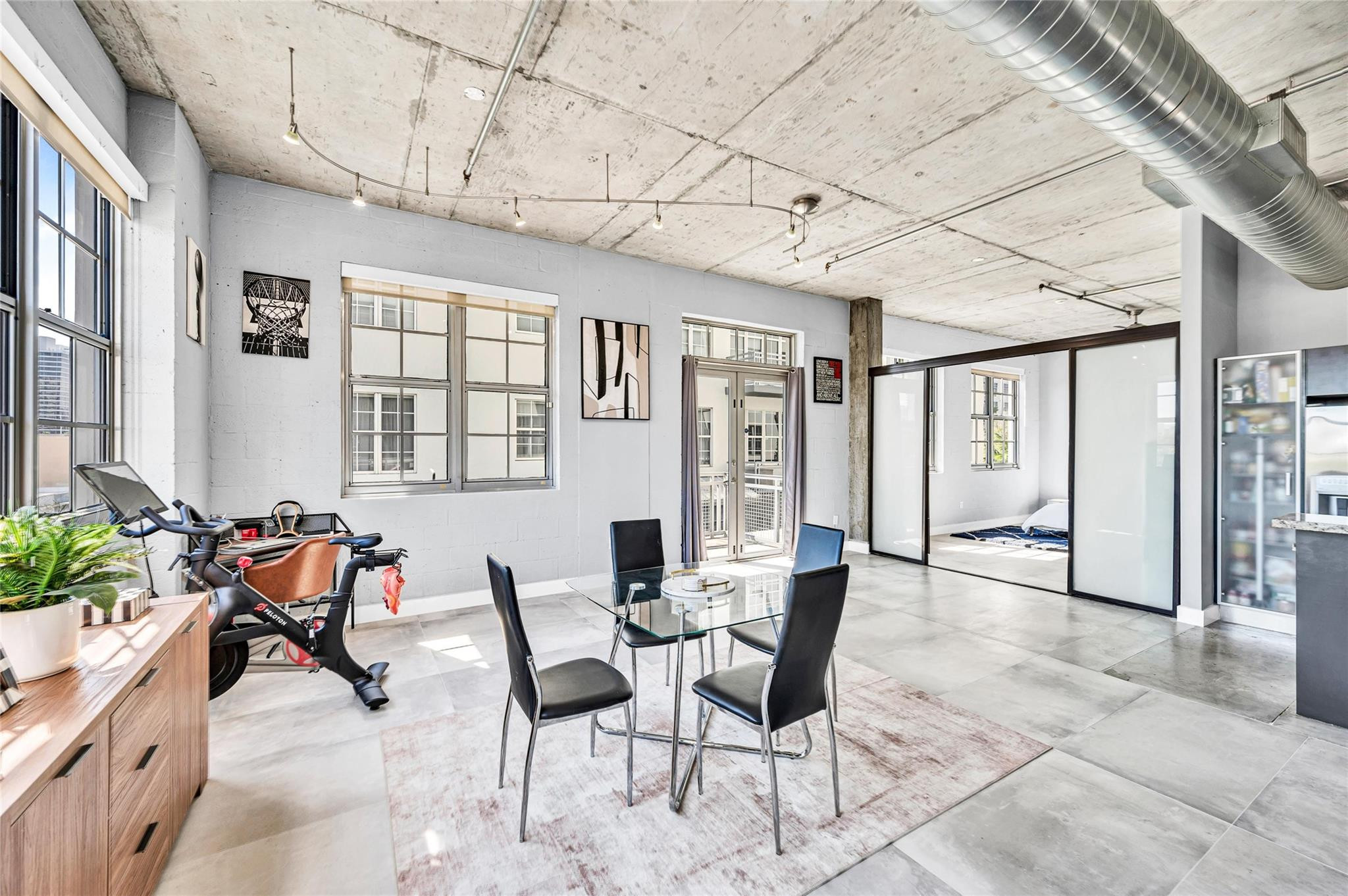 avenue lofts - Residential