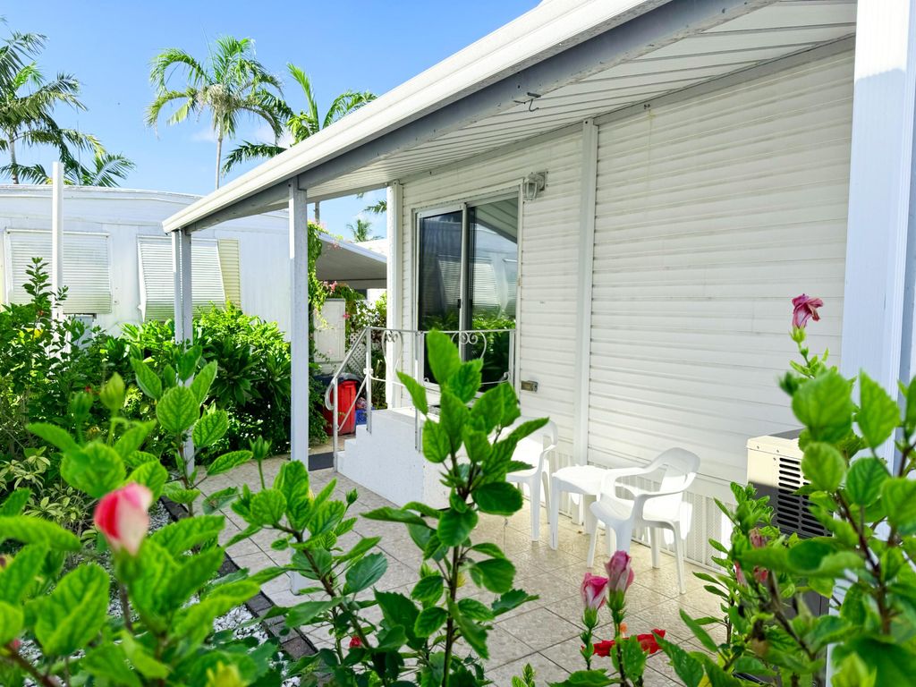 Photo of 13 Hibiscus Drive #H, Briny Breezes, FL 33435 (MLS # R11012319)