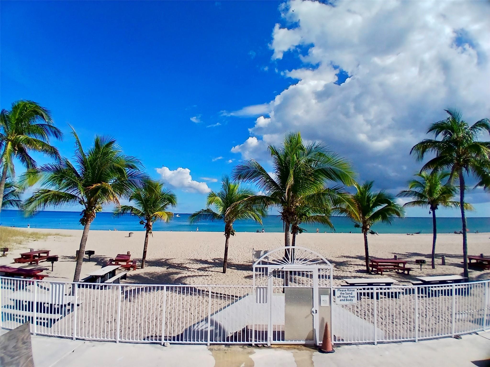 Pompano Beach Club - Residential