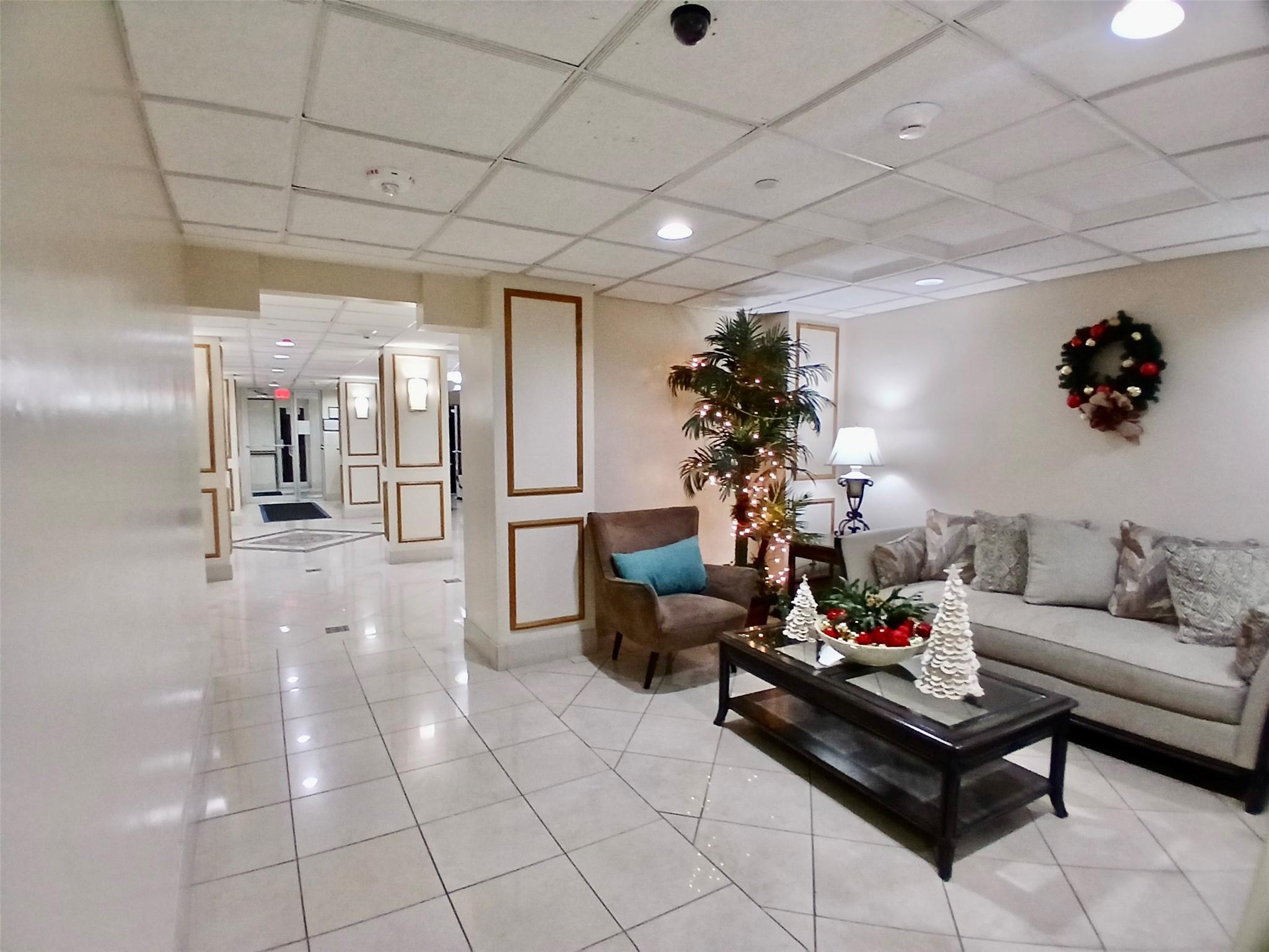 Pompano Beach Club - Residential