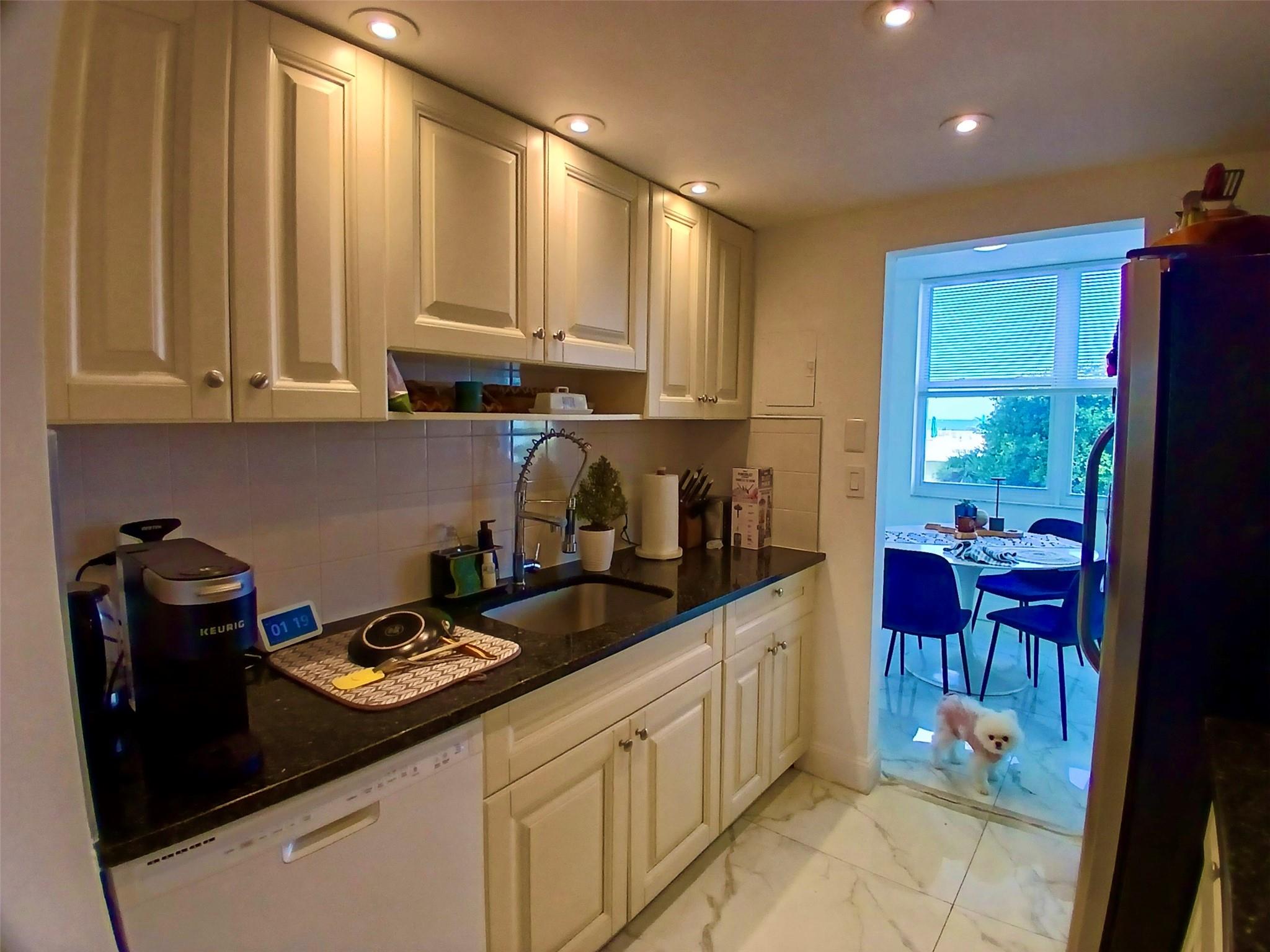 Pompano Beach Club - Residential