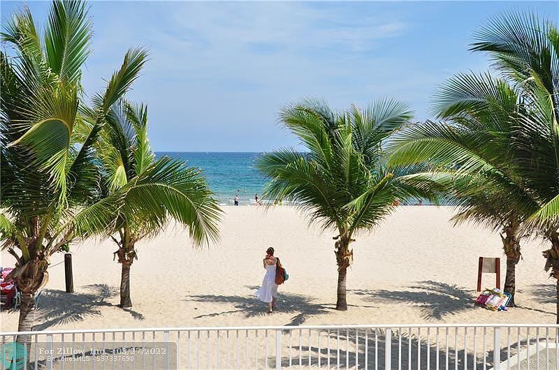 101 Briny Avenue 401