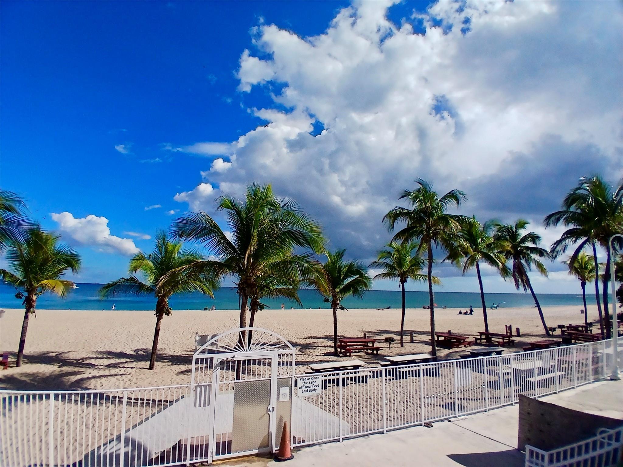 Pompano Beach Club - Residential