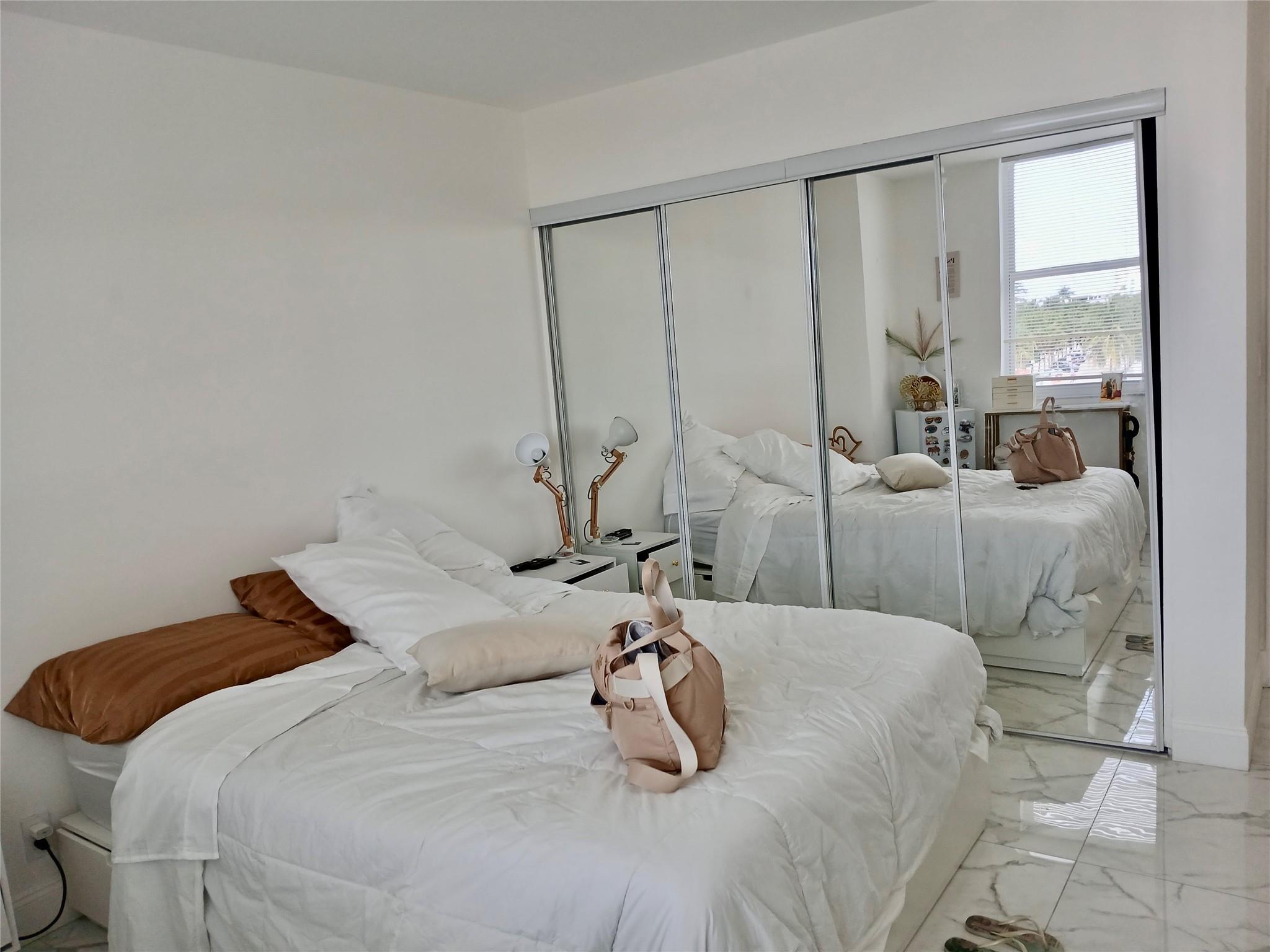 Pompano Beach Club - Residential