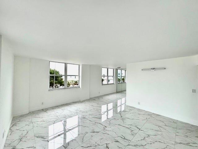 Pompano Beach Club - Residential