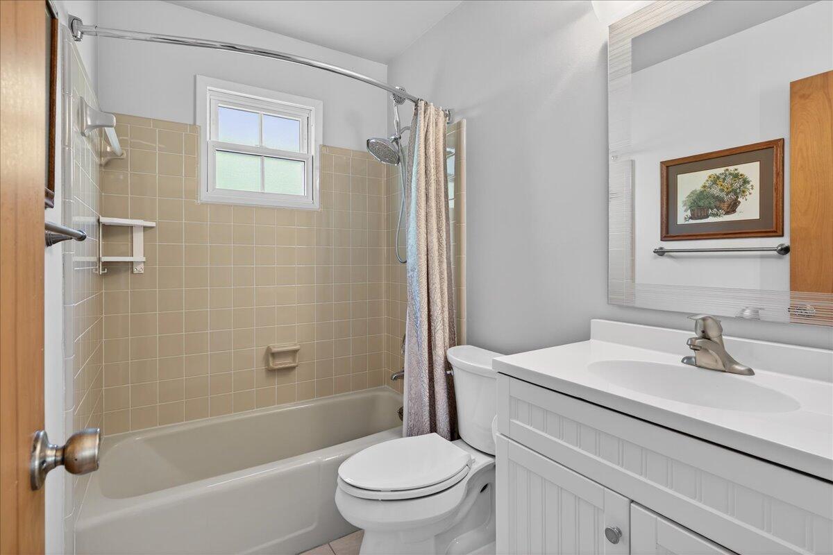 FORT PIERCE SHORES UNIT 5 REPLAT - Residential