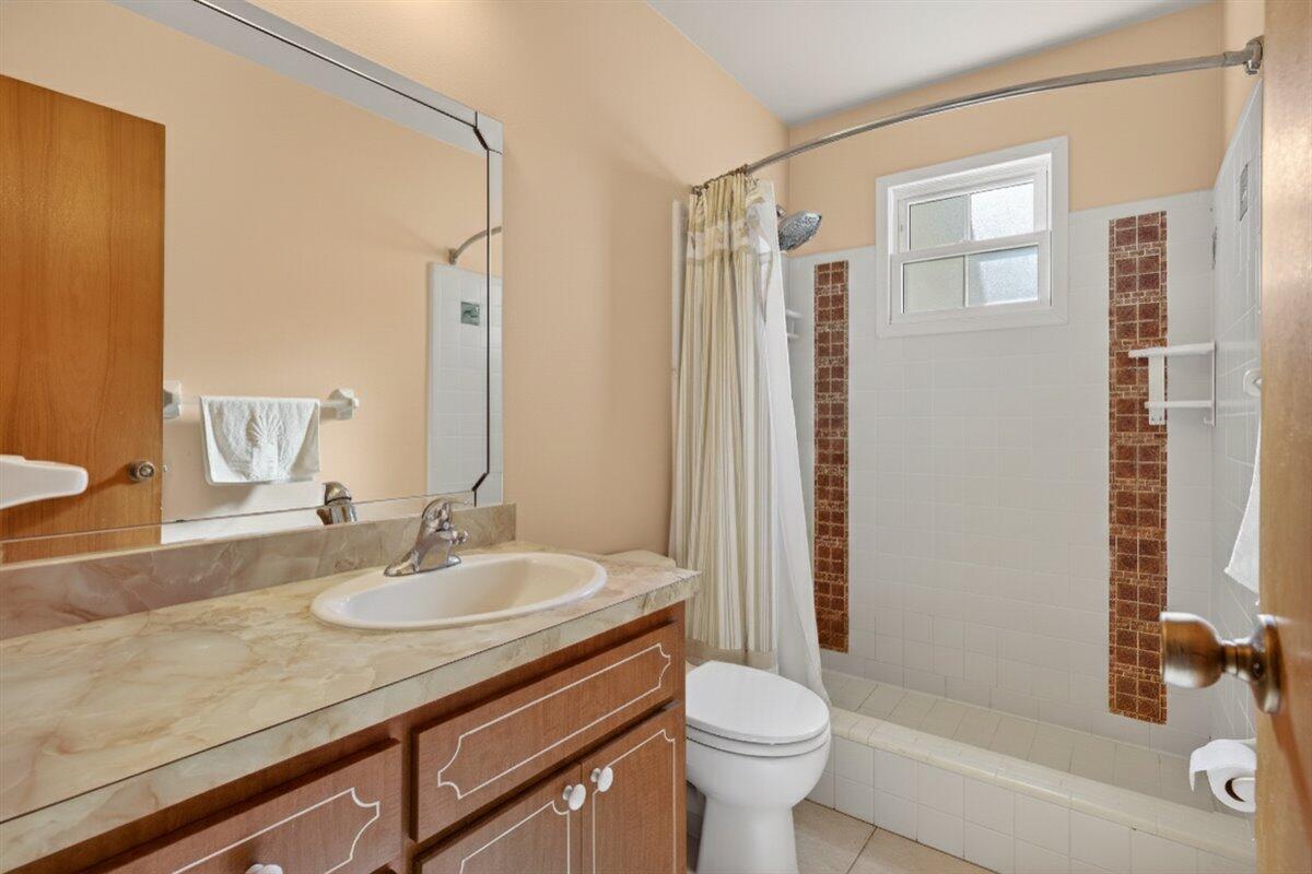 FORT PIERCE SHORES UNIT 5 REPLAT - Residential