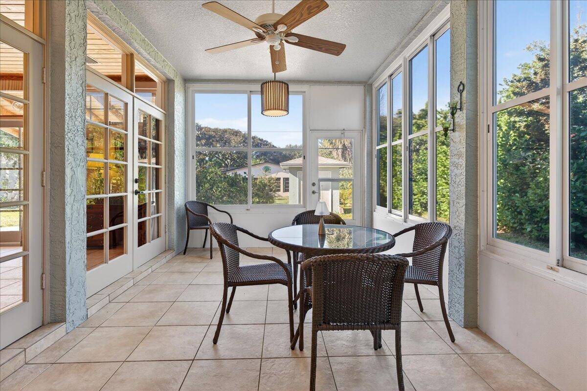 FORT PIERCE SHORES UNIT 5 REPLAT - Residential