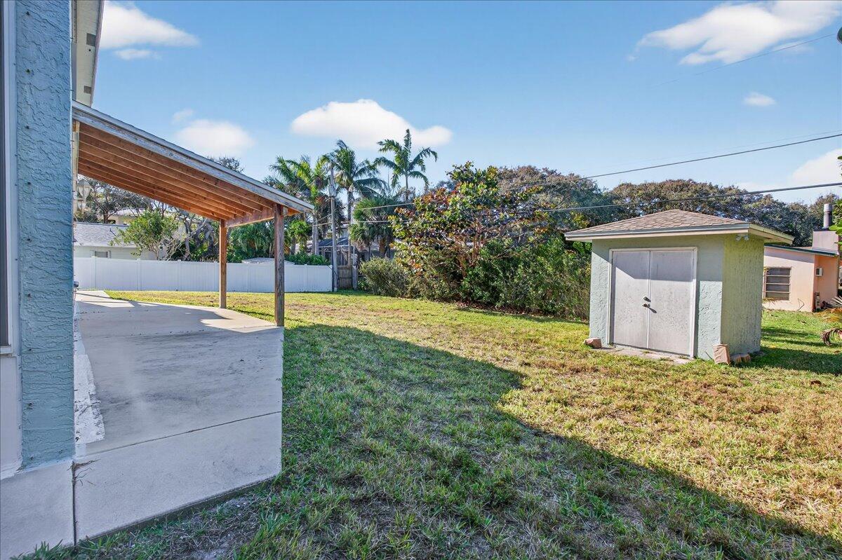 FORT PIERCE SHORES UNIT 5 REPLAT - Residential