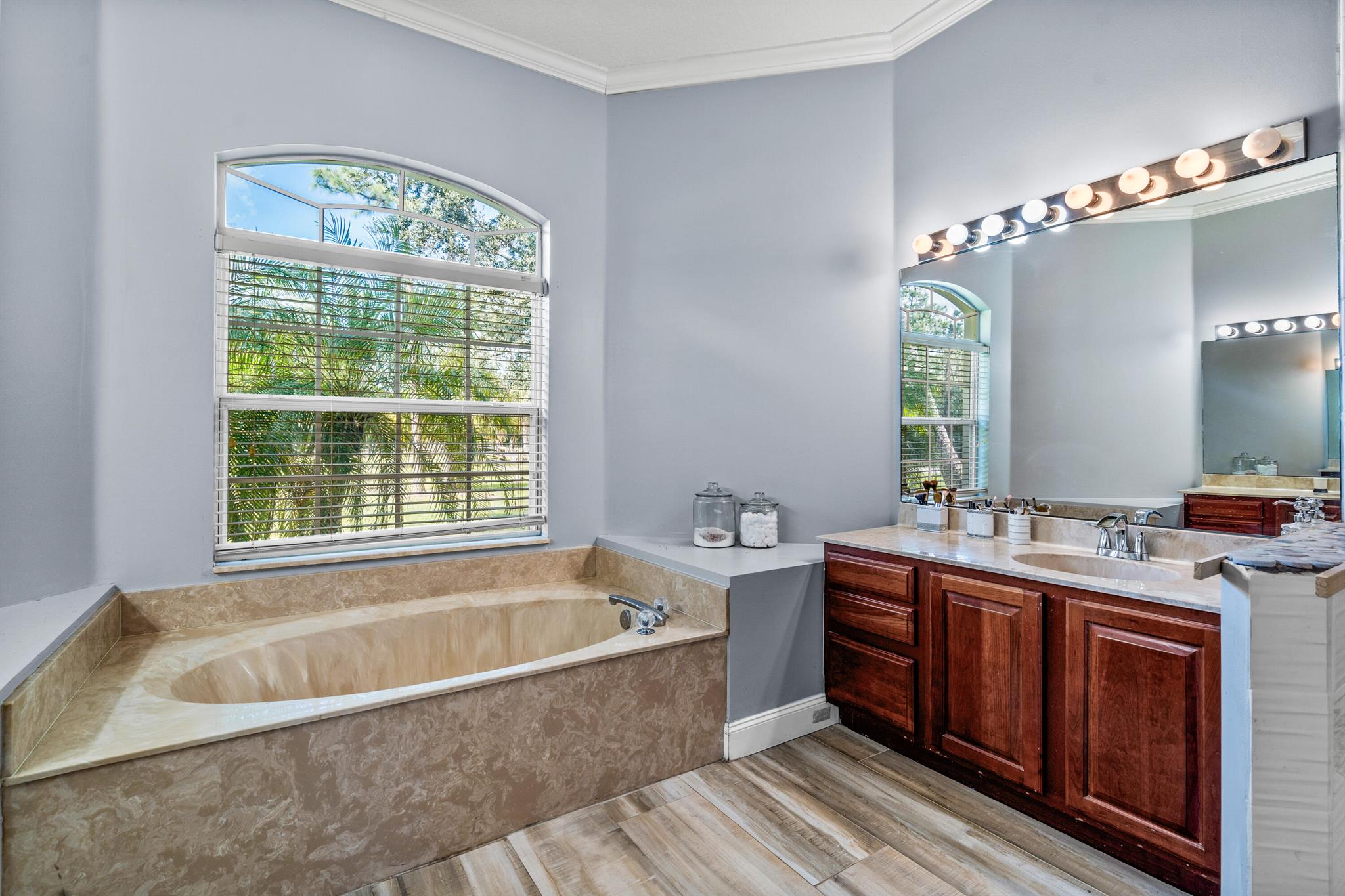 DEER RUN - Residential