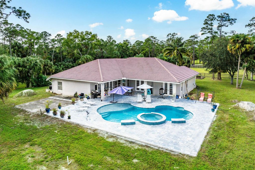 Photo of 2796 Fawn Drive, Loxahatchee, FL 33470 (MLS # R11107510)