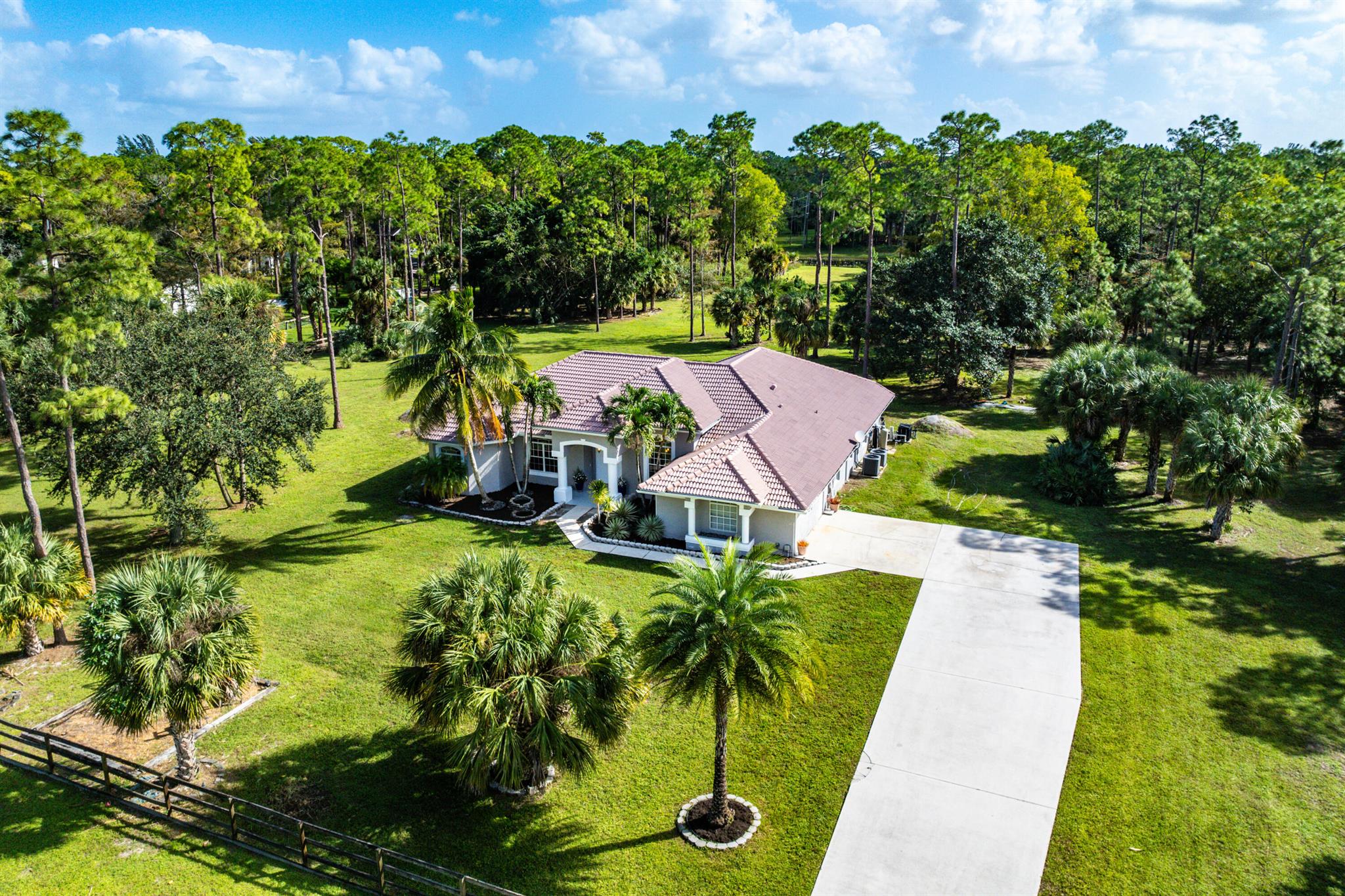 DEER RUN - Residential