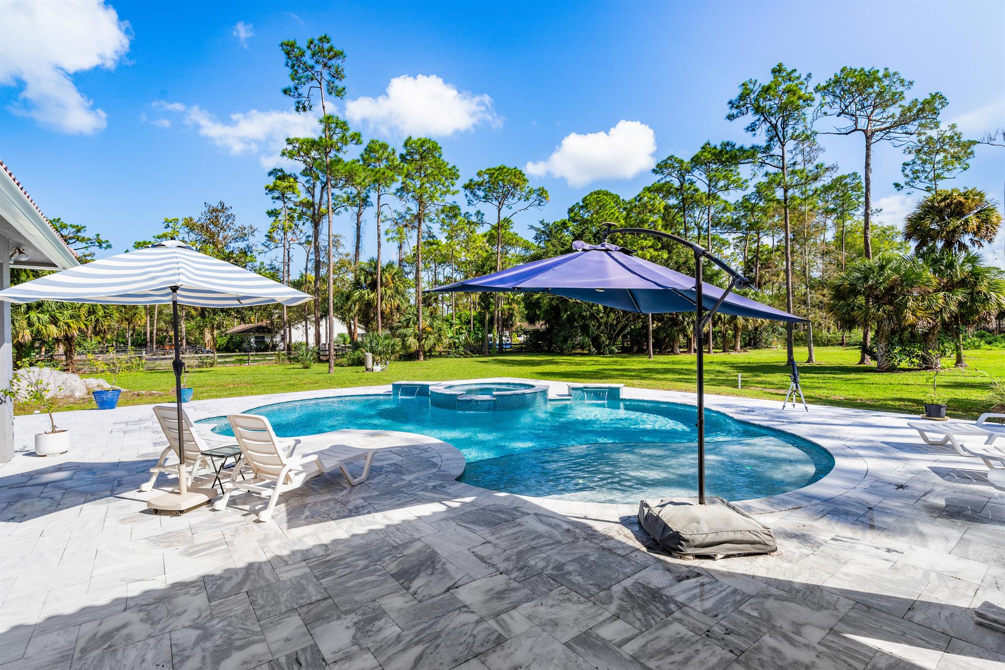 DEER RUN - Residential