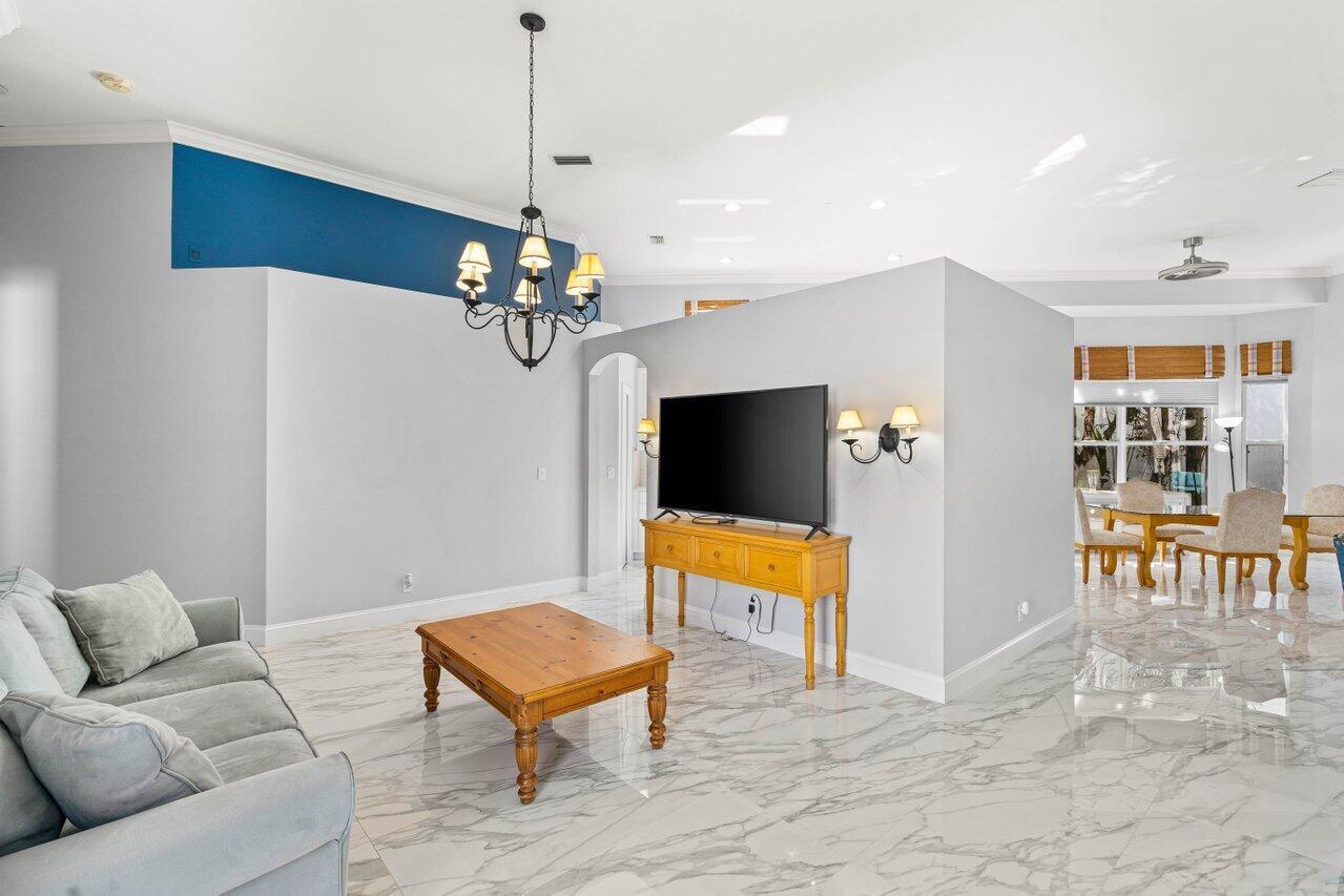110 Sunset Bay Drive
