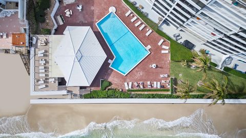 A home in South Palm Beach