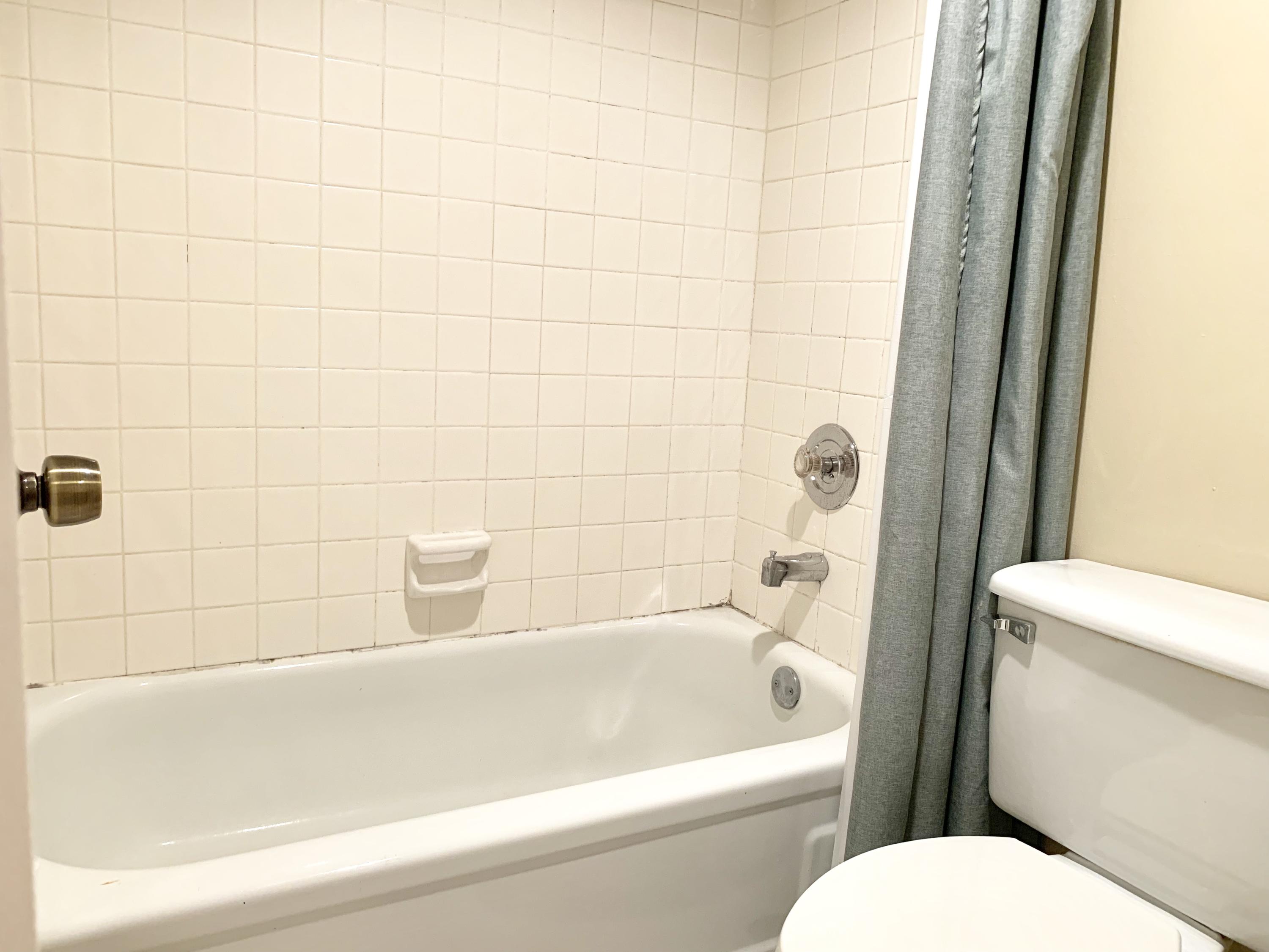 CYPRESS BEND 1-B & 1-C CONDO - Residential Lease