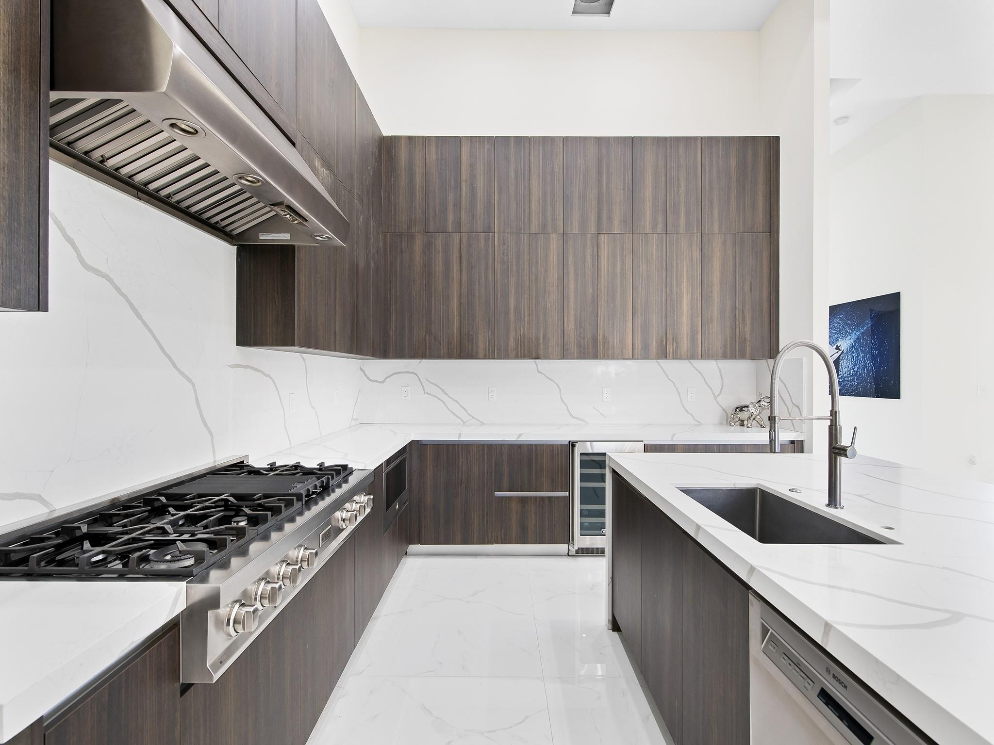PINE MEADOW ESTATES - Residential