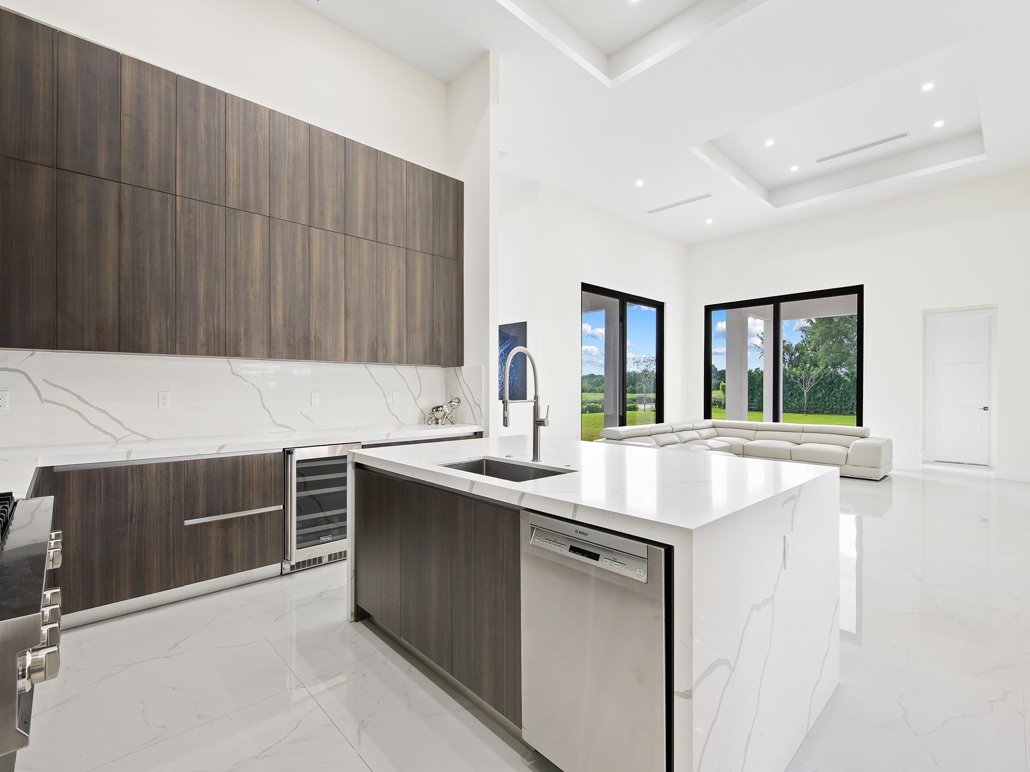 PINE MEADOW ESTATES - Residential