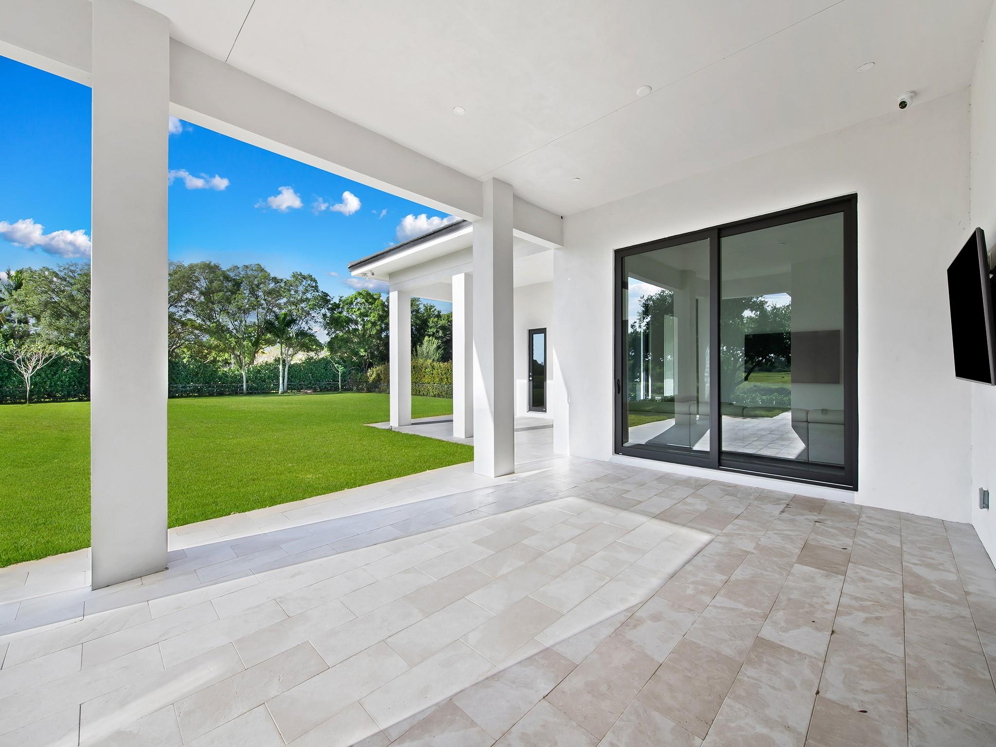 PINE MEADOW ESTATES - Residential