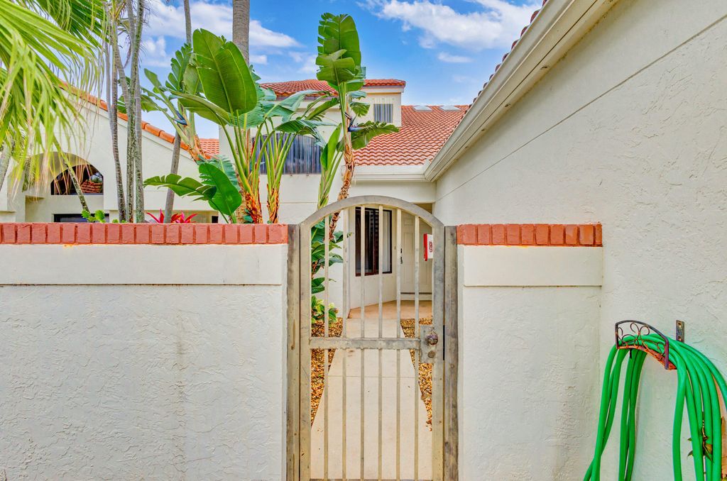 Photo of 601 Sea Oats Drive #B2, Juno Beach, FL 33408 (MLS # R11053933)