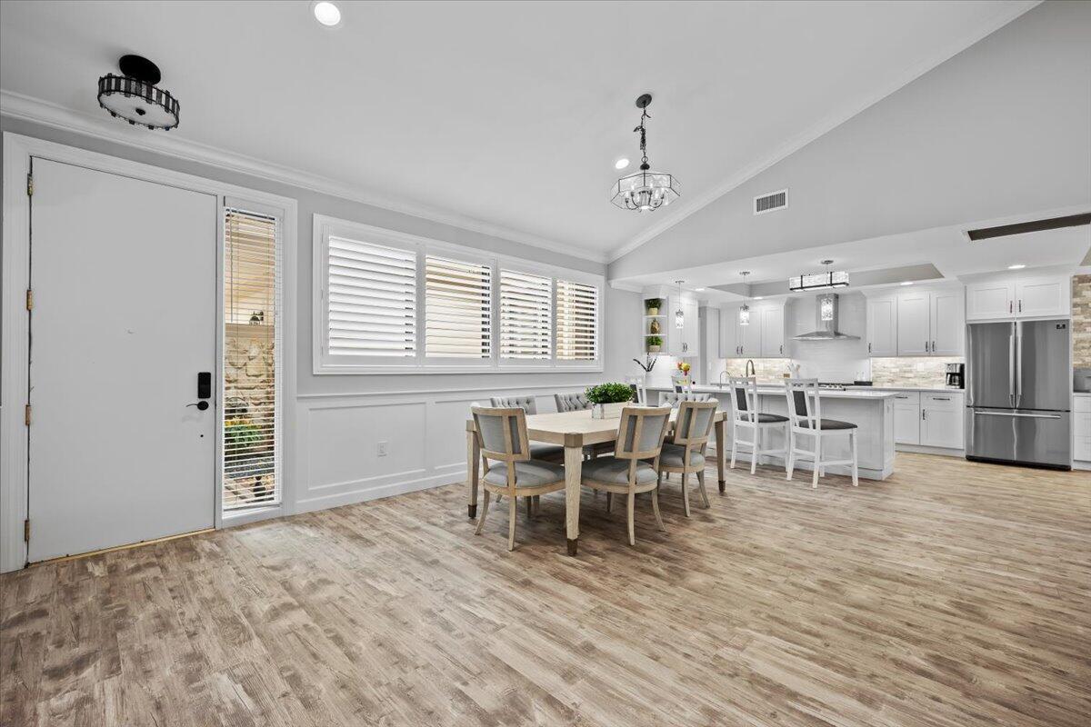BREAKERS WEST - Residential