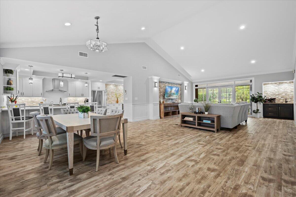 View photos, virtual tours, details... 1810 Gulfstream Way