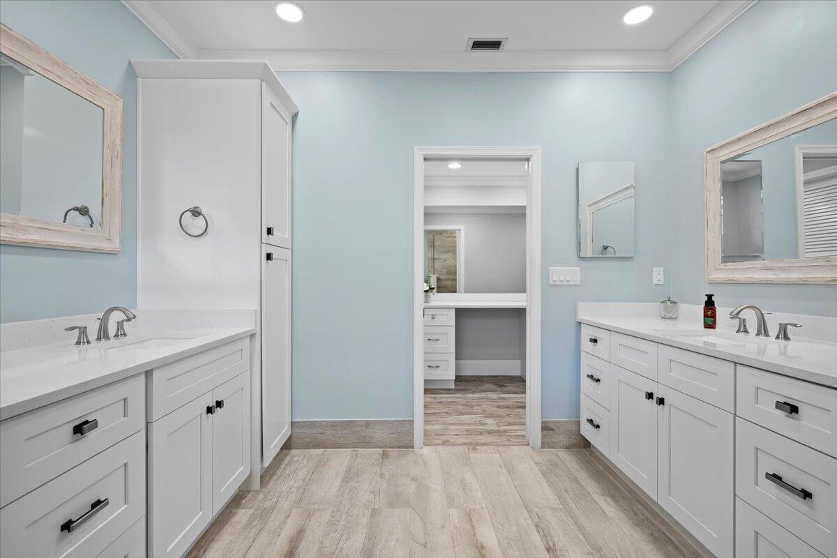 BREAKERS WEST - Residential