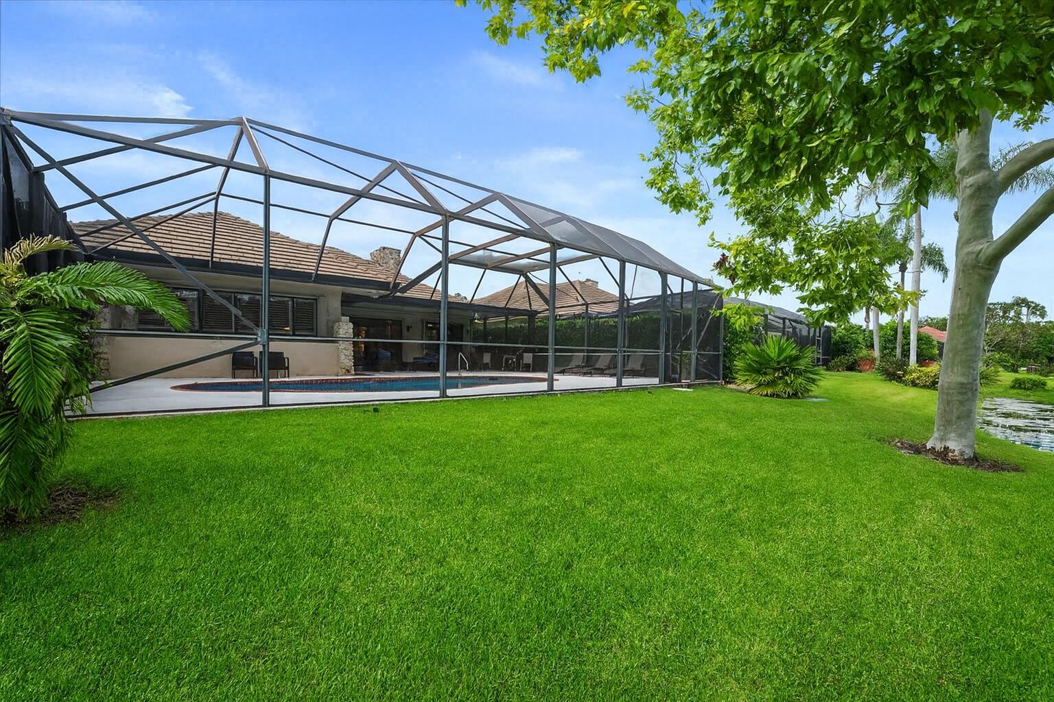 BREAKERS WEST - Residential