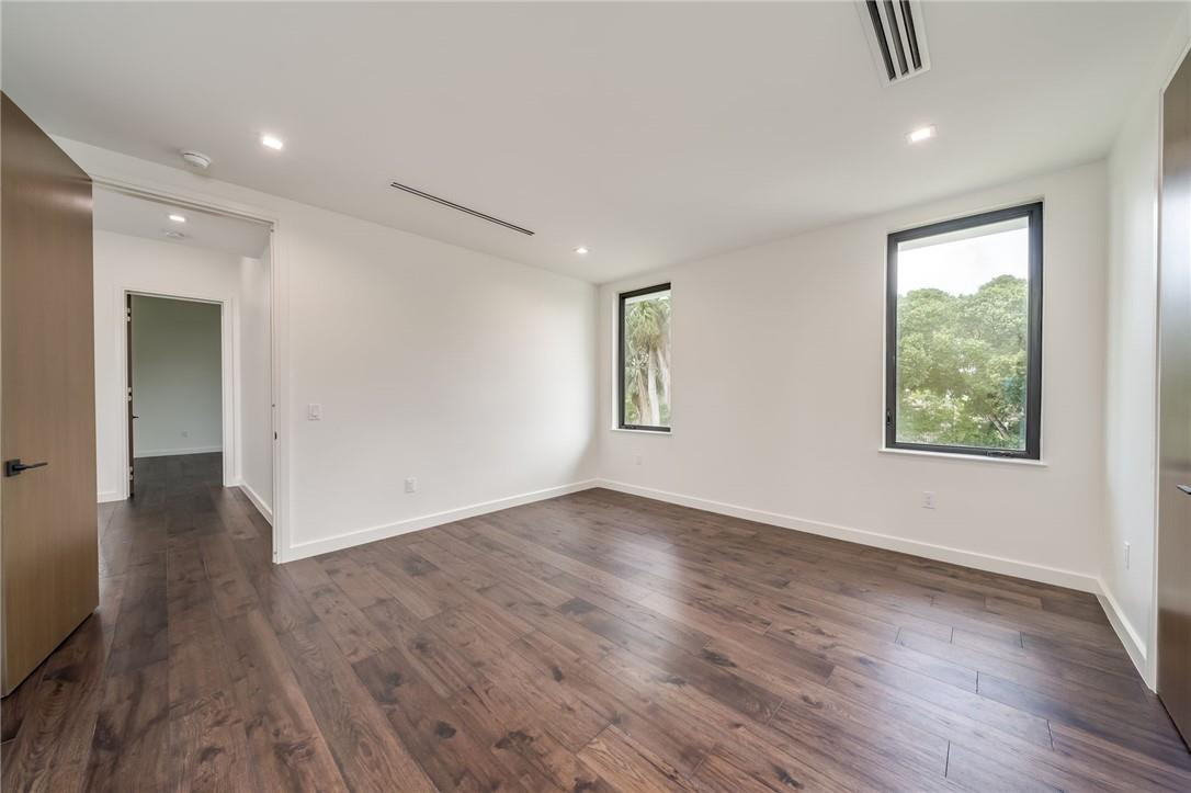 Nurmi Isles Island 3 24-4 - Residential