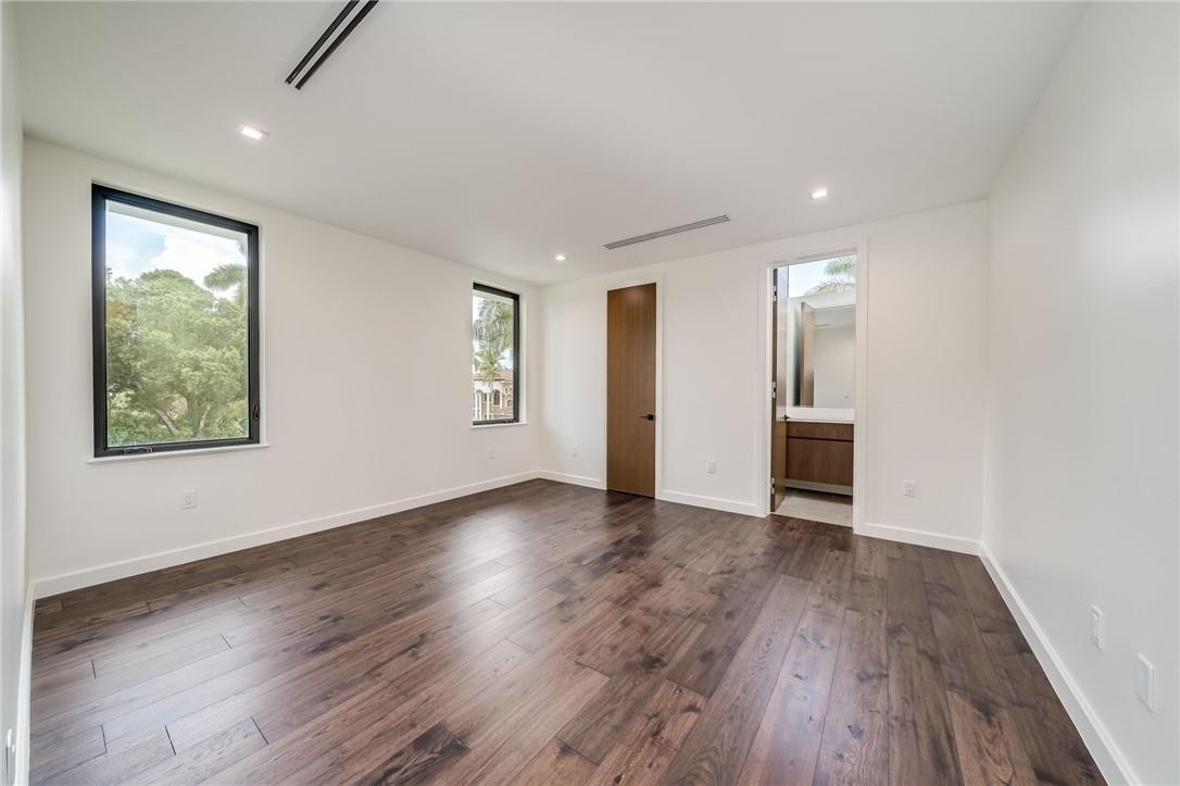 Nurmi Isles Island 3 24-4 - Residential